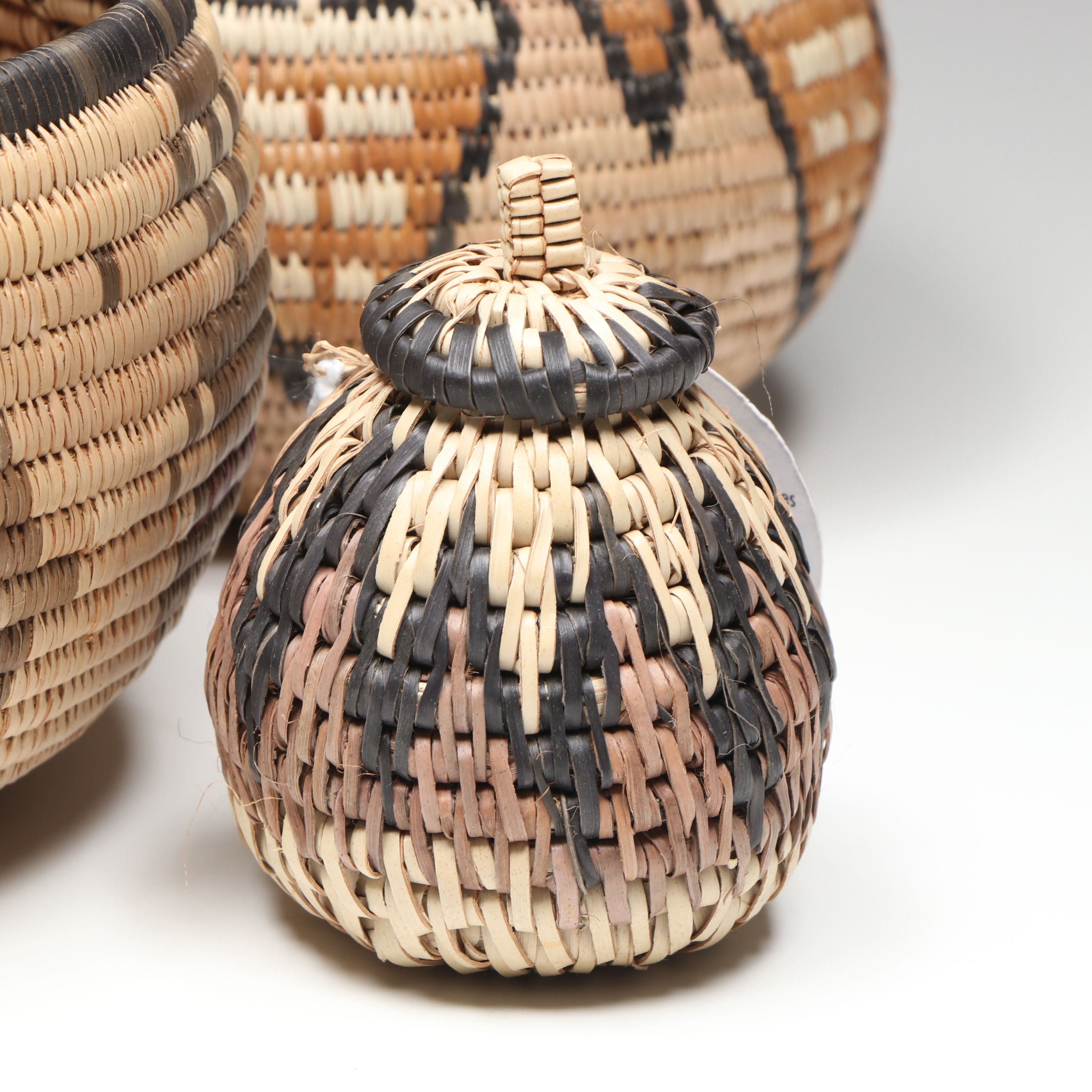 Thembani Mkhwunal Zulu Ukhamba Style, Nut Bowl and Herb Container Baskets