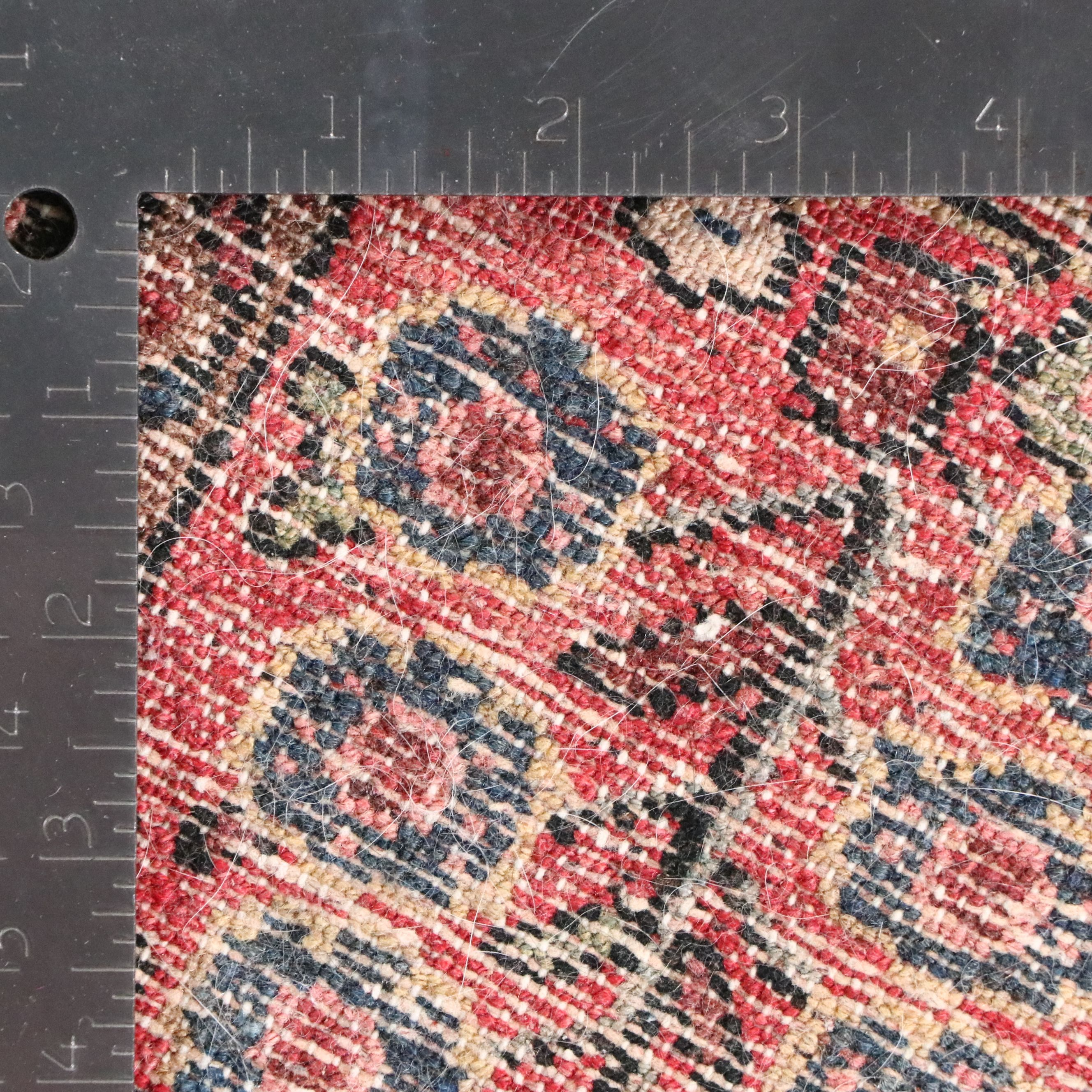 2'6 x 4'1 Hand-Knotted Persian Hamadan Accent Rug