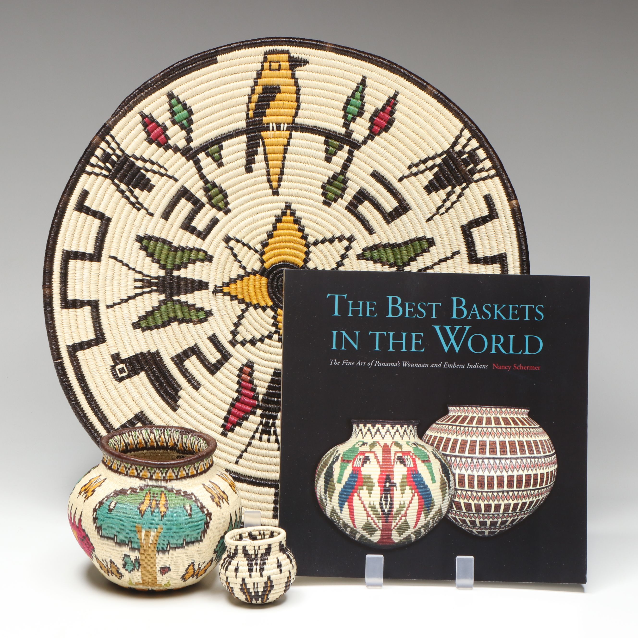 Panamanian Emberá-Wounaan Black Palm Chunga Fiber Baskets