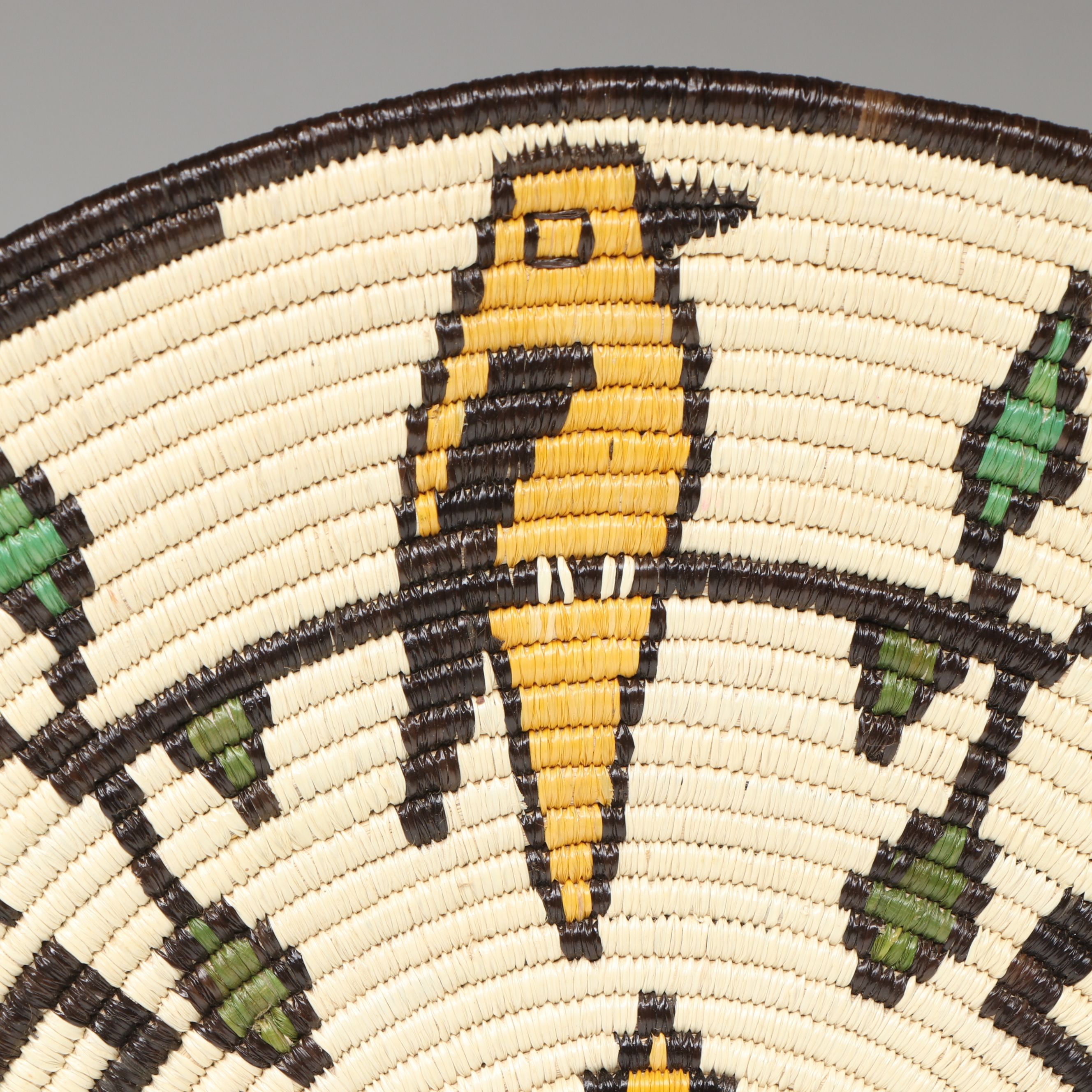 Panamanian Emberá-Wounaan Black Palm Chunga Fiber Baskets