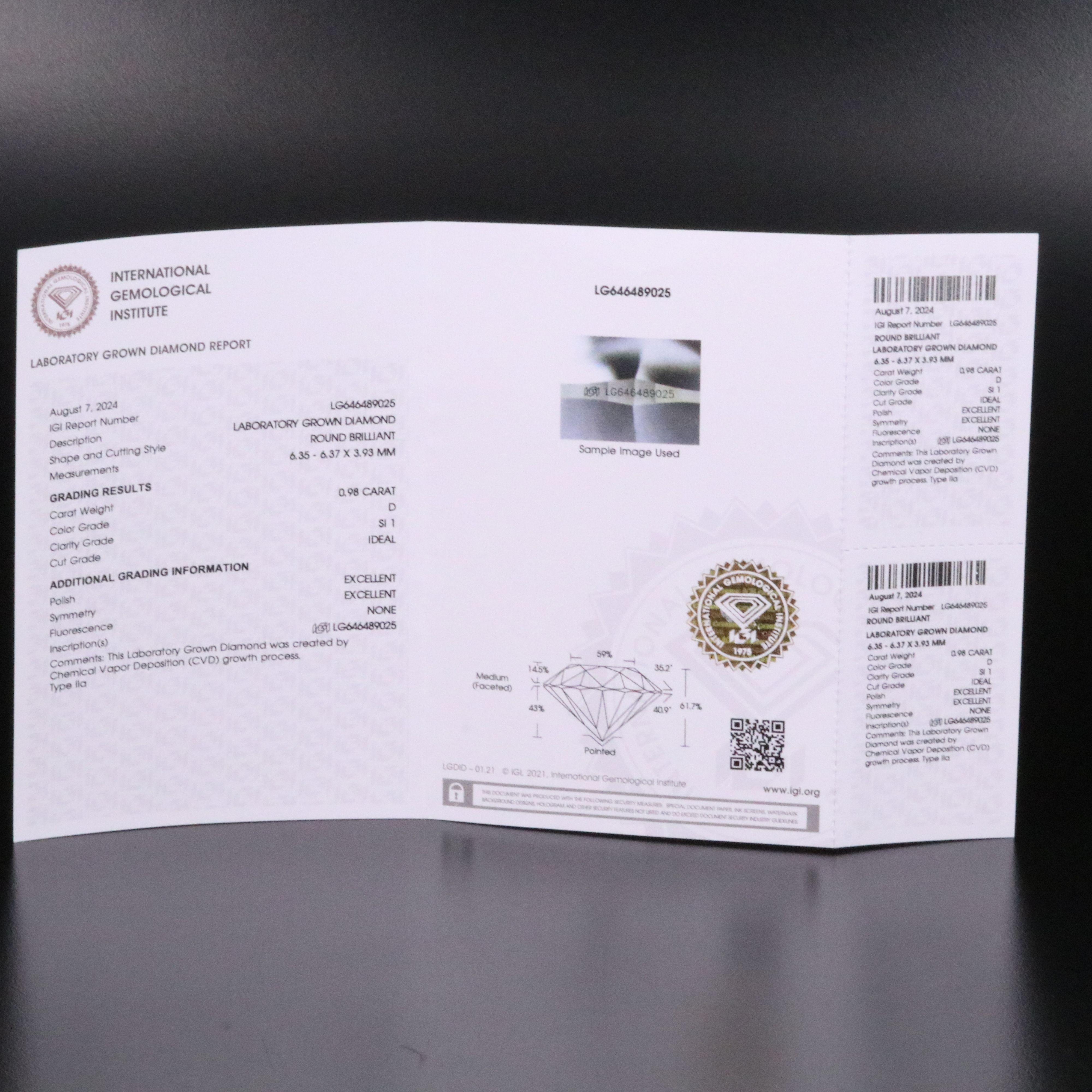 Loose 0.98 CT Lab Grown Diamond with IGI Report