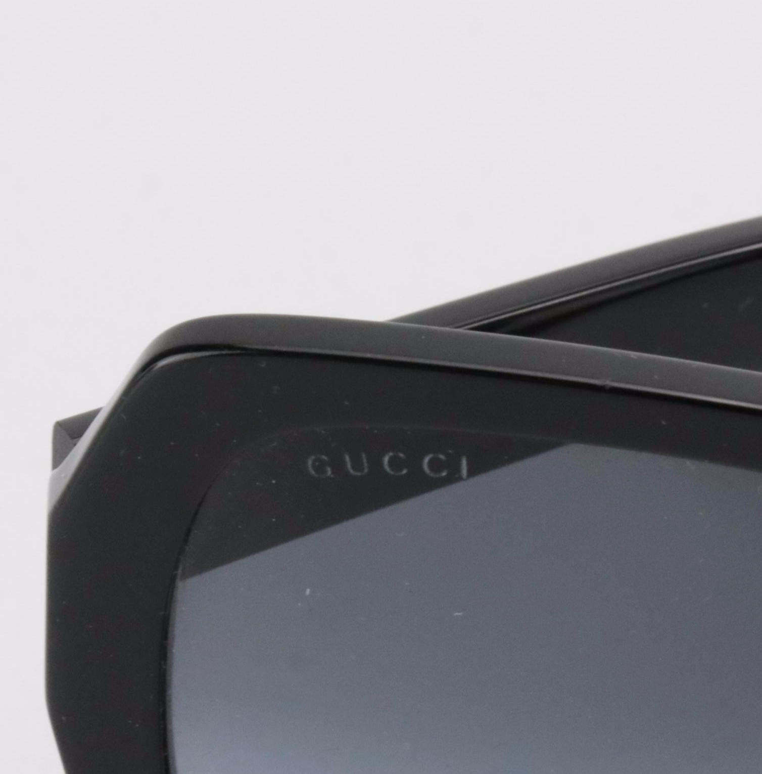 Gucci GG0096S1 001 Black Oversized Square Sunglasses in Case