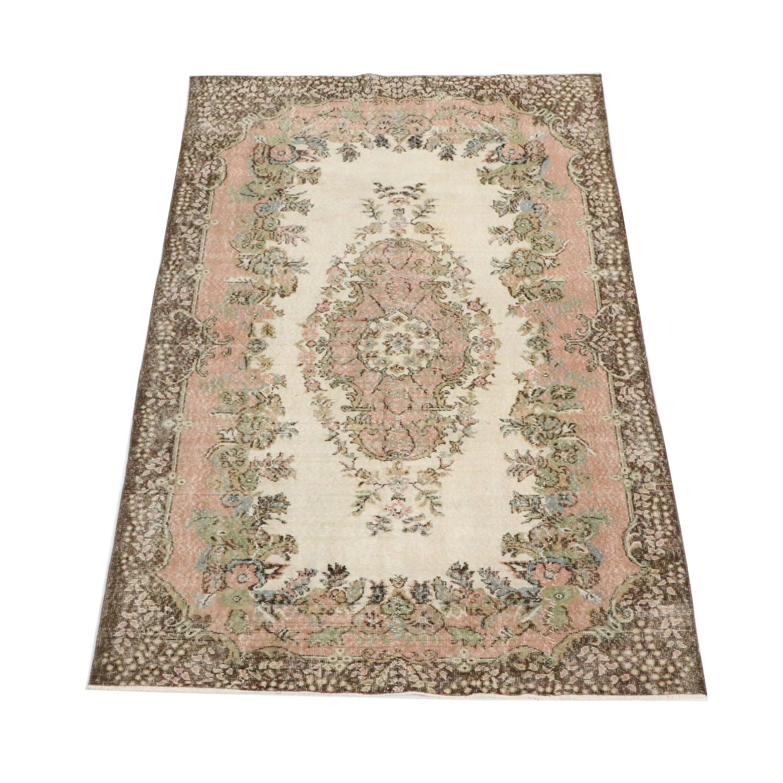 5'8 x 9'8 Hand-Knotted and Shaved Turkish Style Area Rug