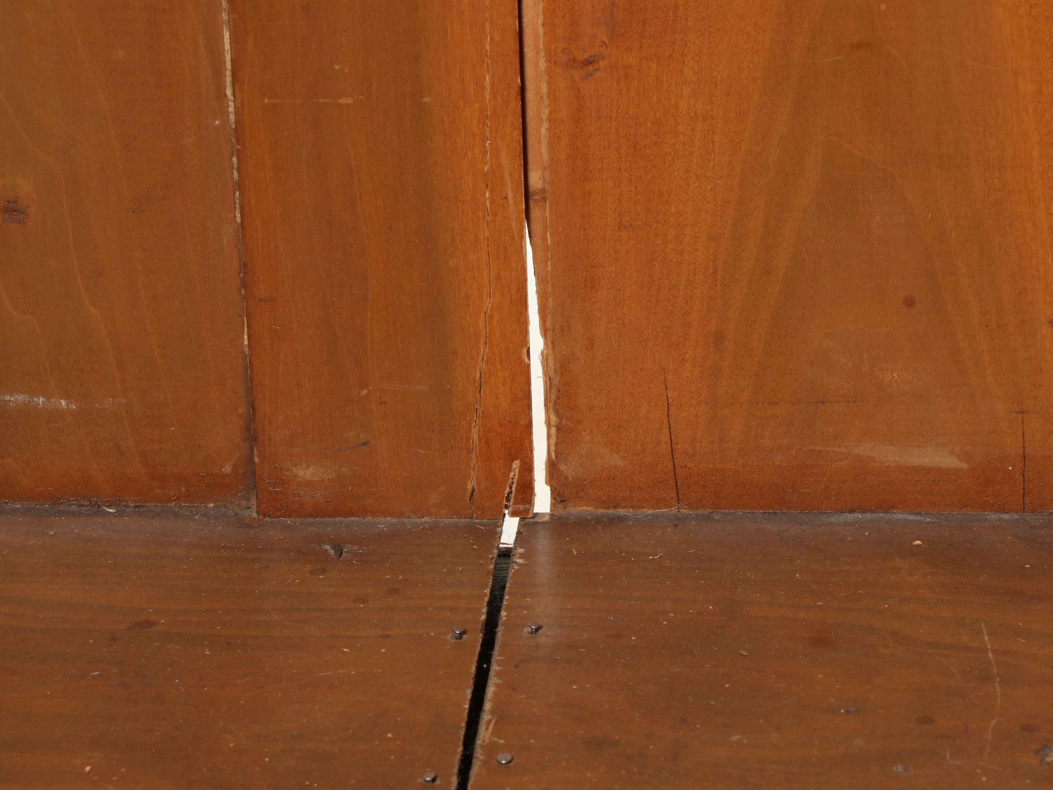 Edwardian Marquetry Inlaid Mahogany Wardrobe with Mirror, Early 20th Century