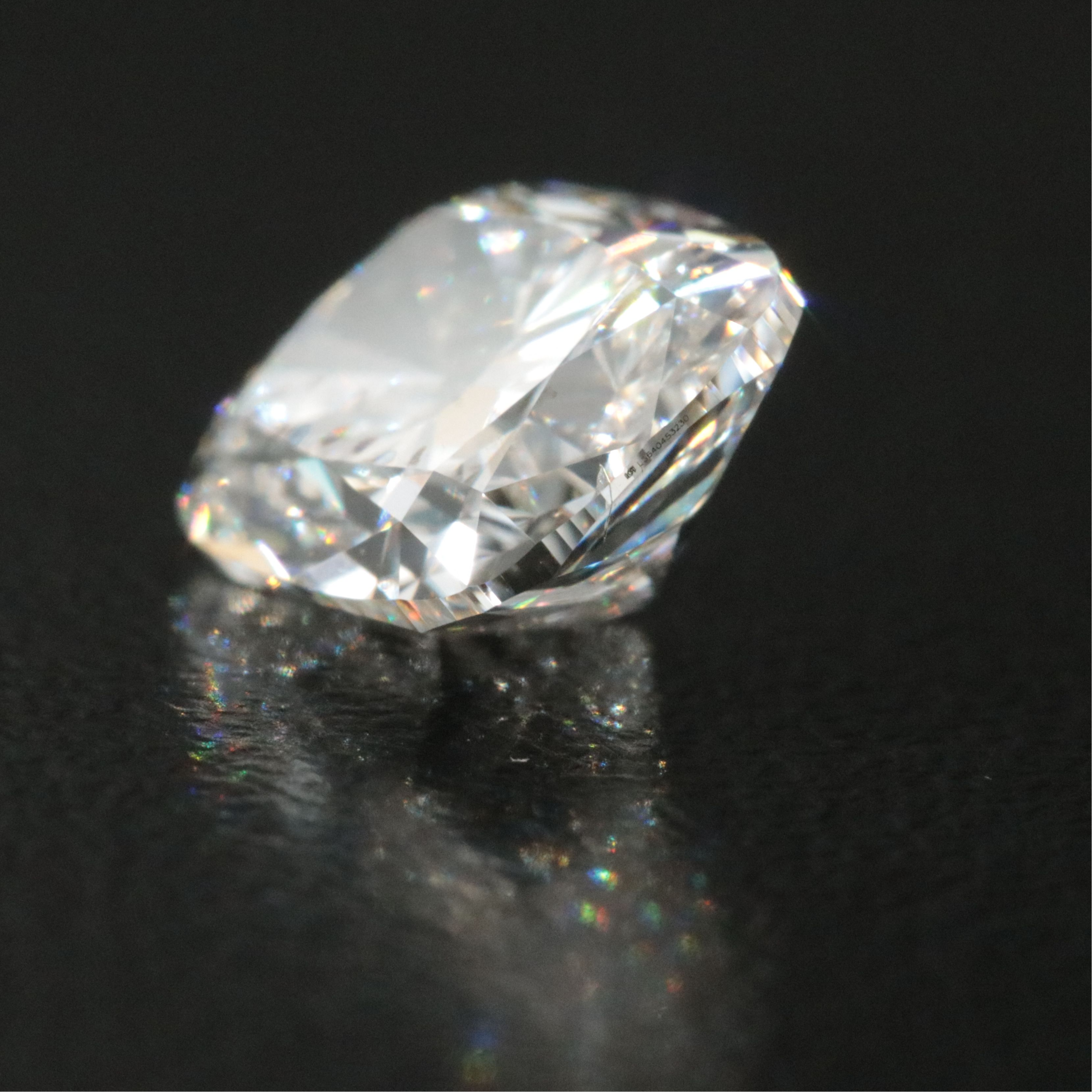 Loose 2.01 CT Lab Grown Diamond with IGI Report