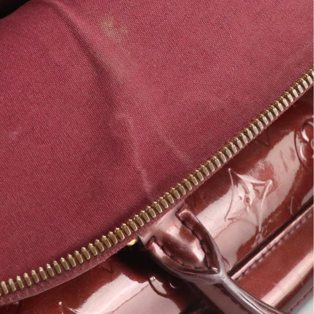 Louis Vuitton Alma PM Handbag in Vernis Leather