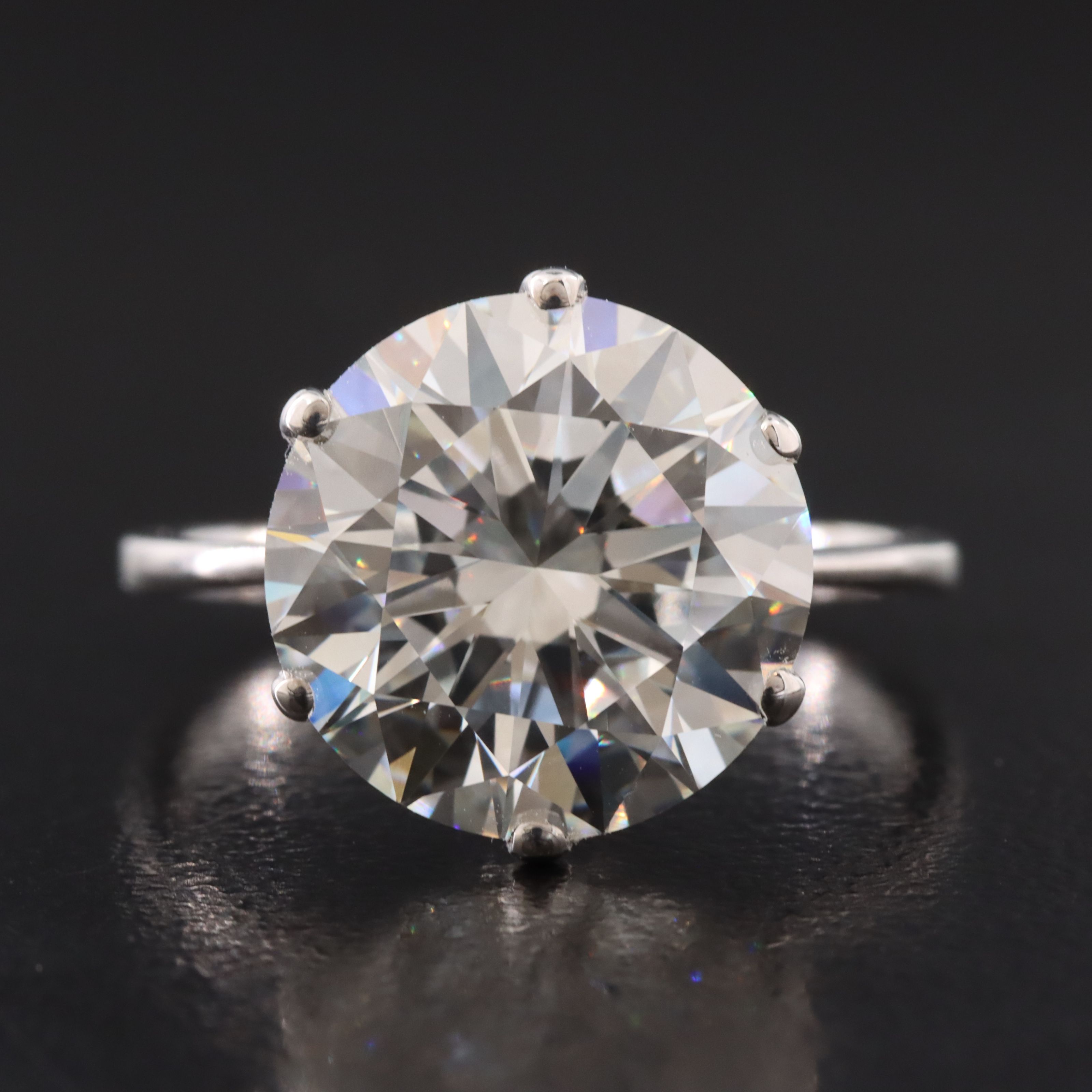 18K 6.02 CT Lab Grown Diamond Solitaire Ring with IGI Report