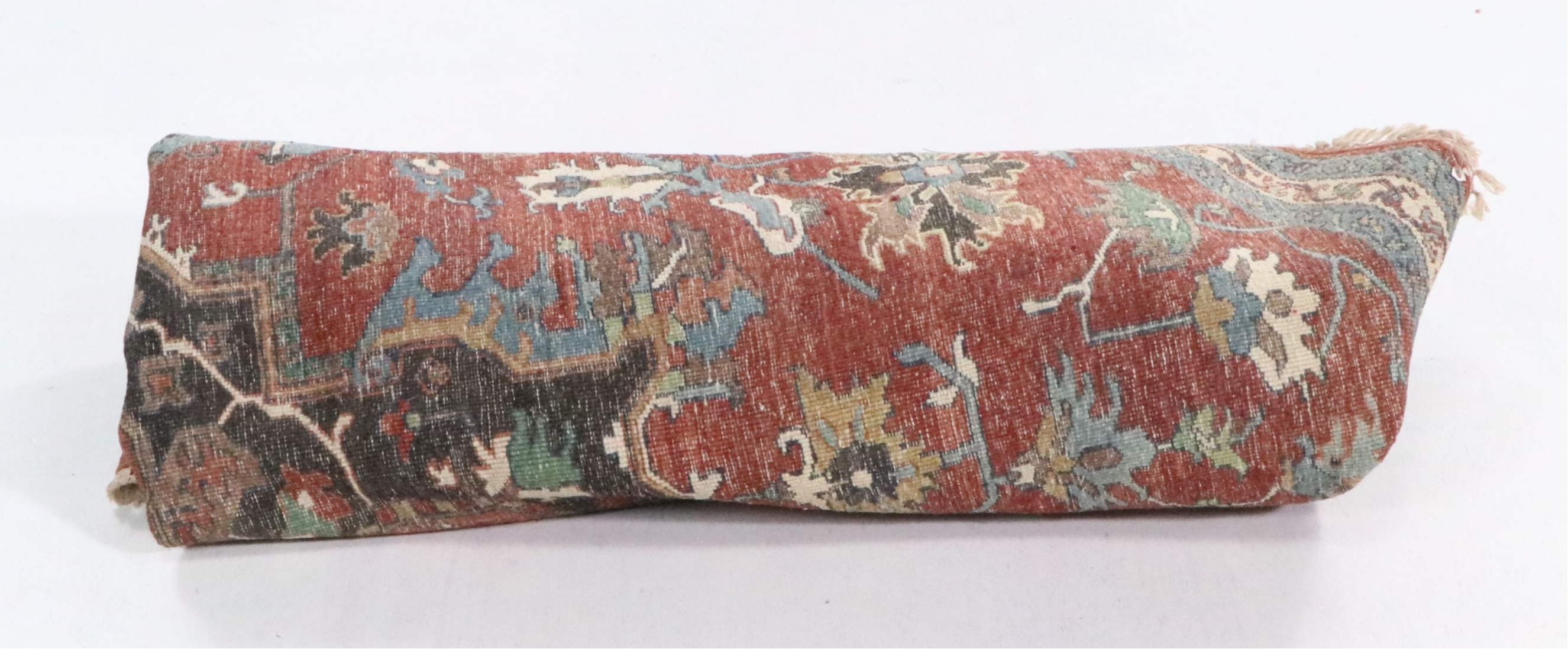 10' x 10'3 Round Hand-Knotted Indo-Persian Heriz Room-Sized Rug