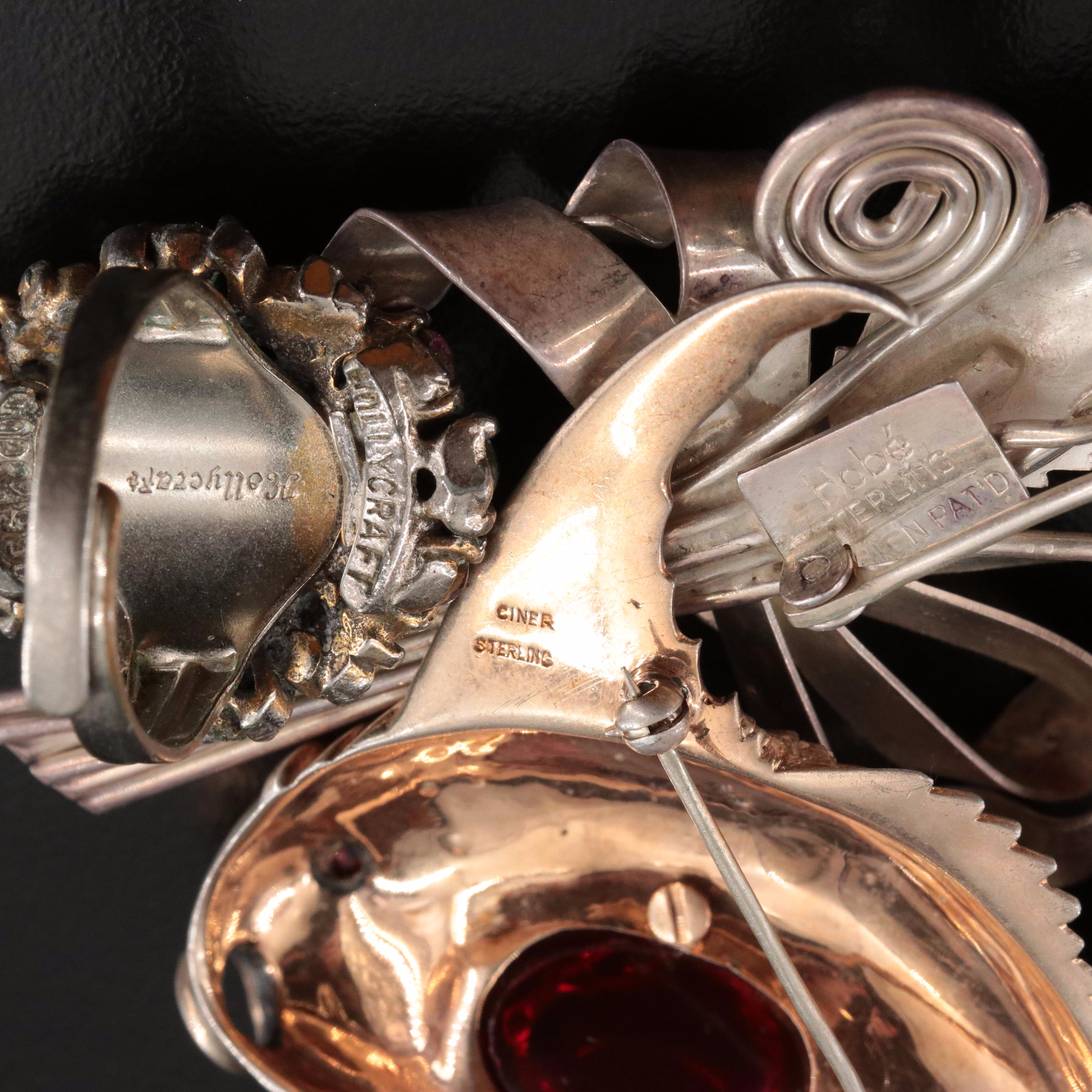 Ciner, Hobé and Hattie Carnegie Featured in Brooch and Ring Collection