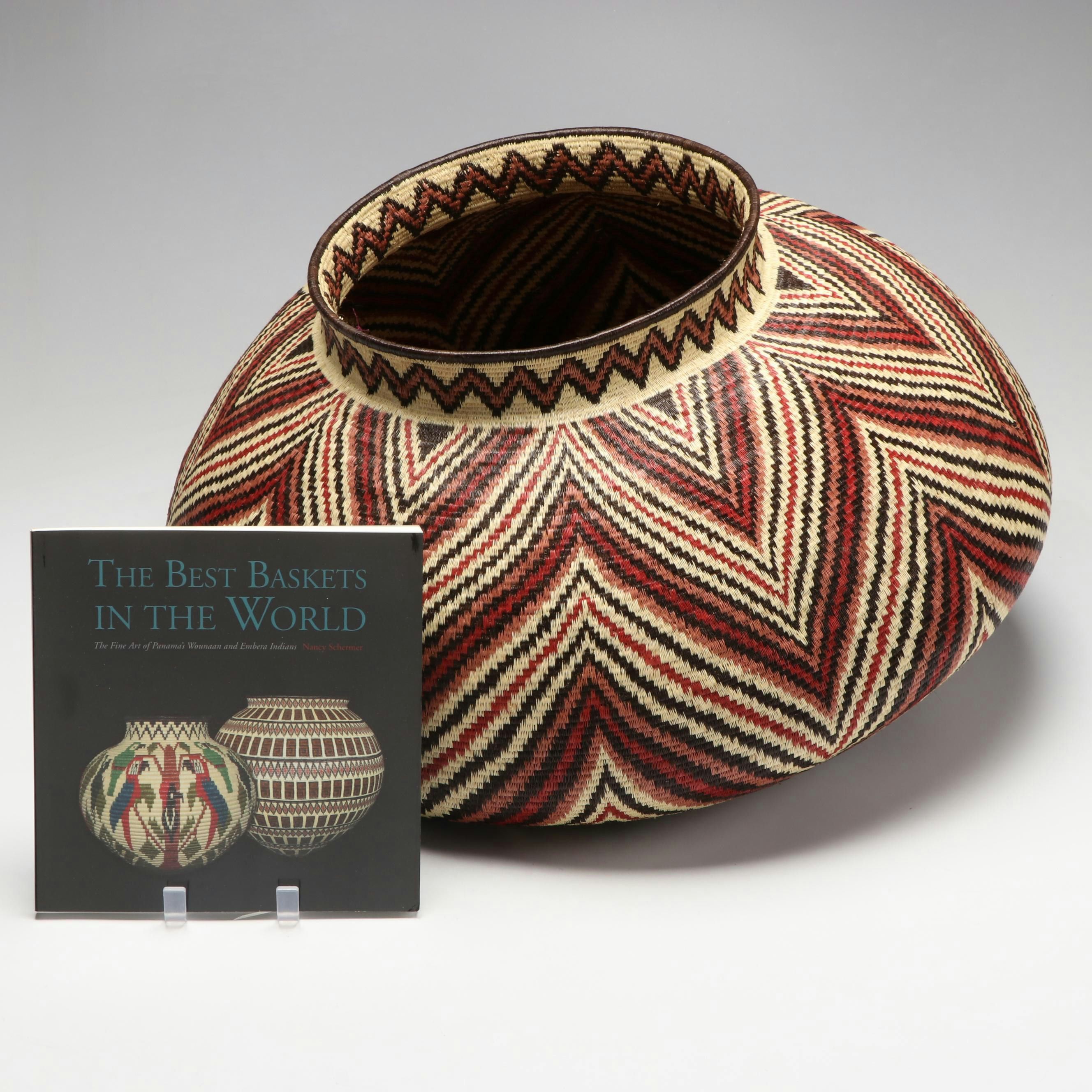 Darien Rainforest Emberá-Wounaan Woven Black Palm Chunga Fiber Basket