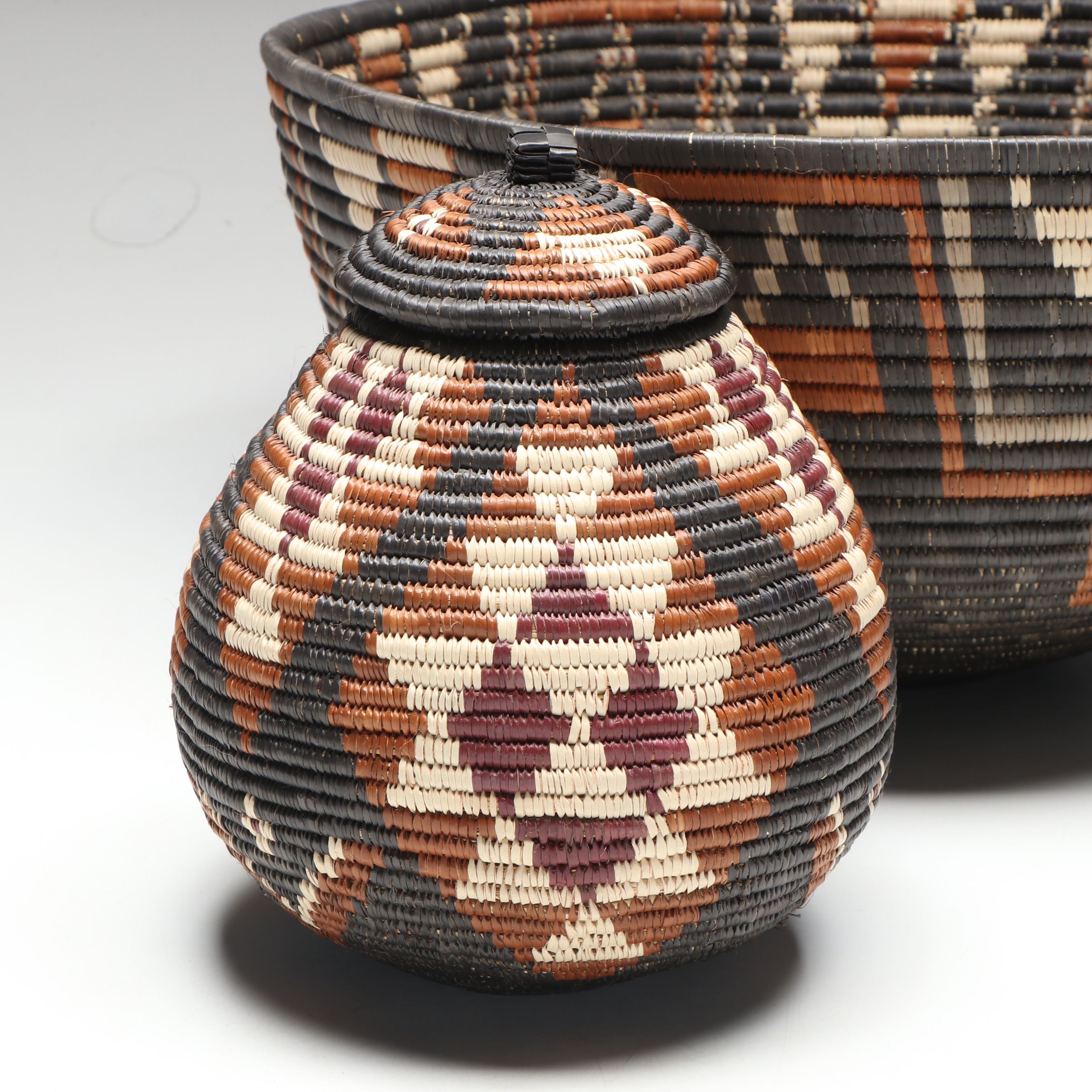 Alice Simelane South African Zulu Woven Ilala Palm Bowl and Other Lidded Basket