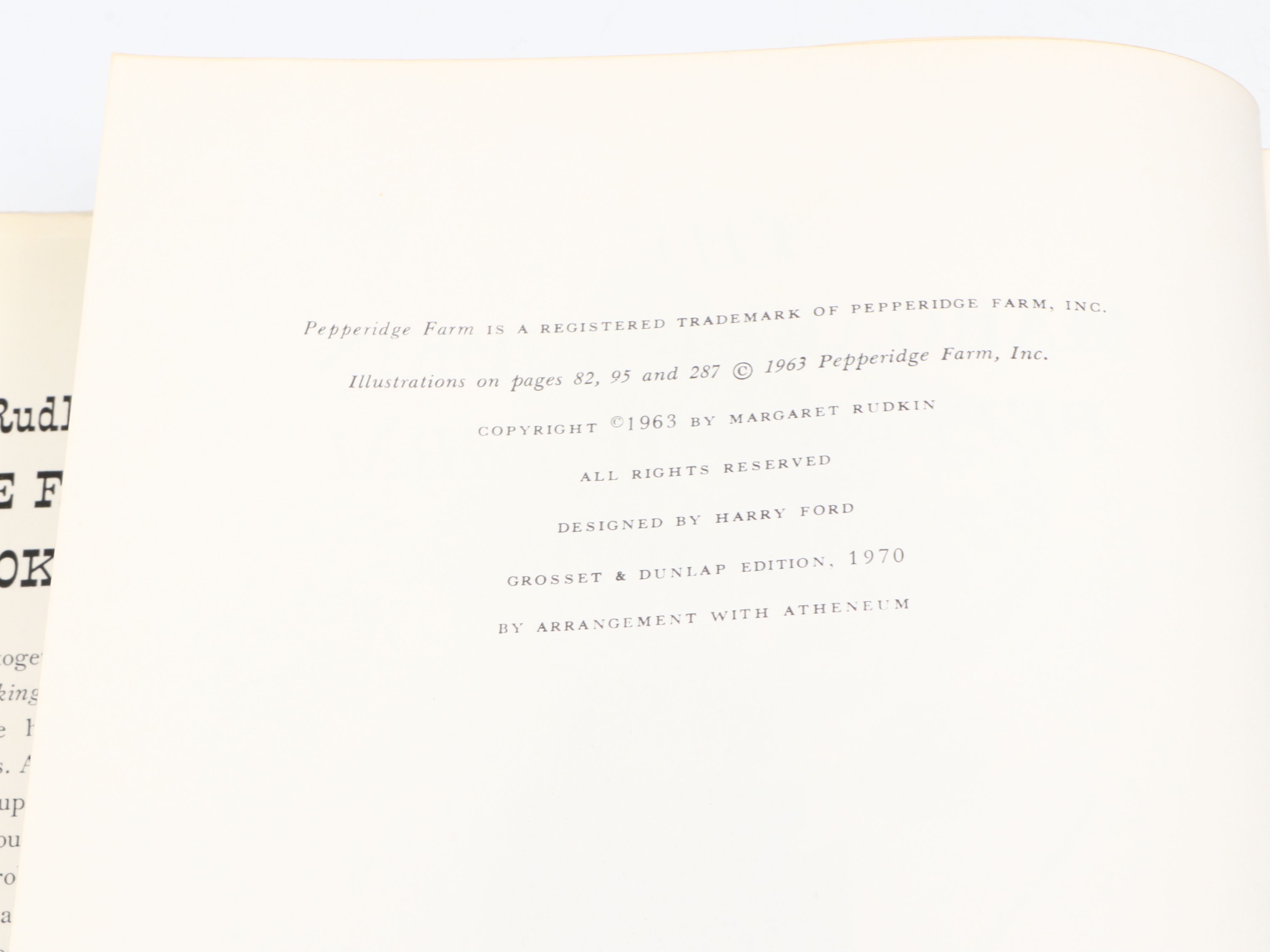 "Favorite Recipes of America" Five-Volume Box Set and More Cookbooks