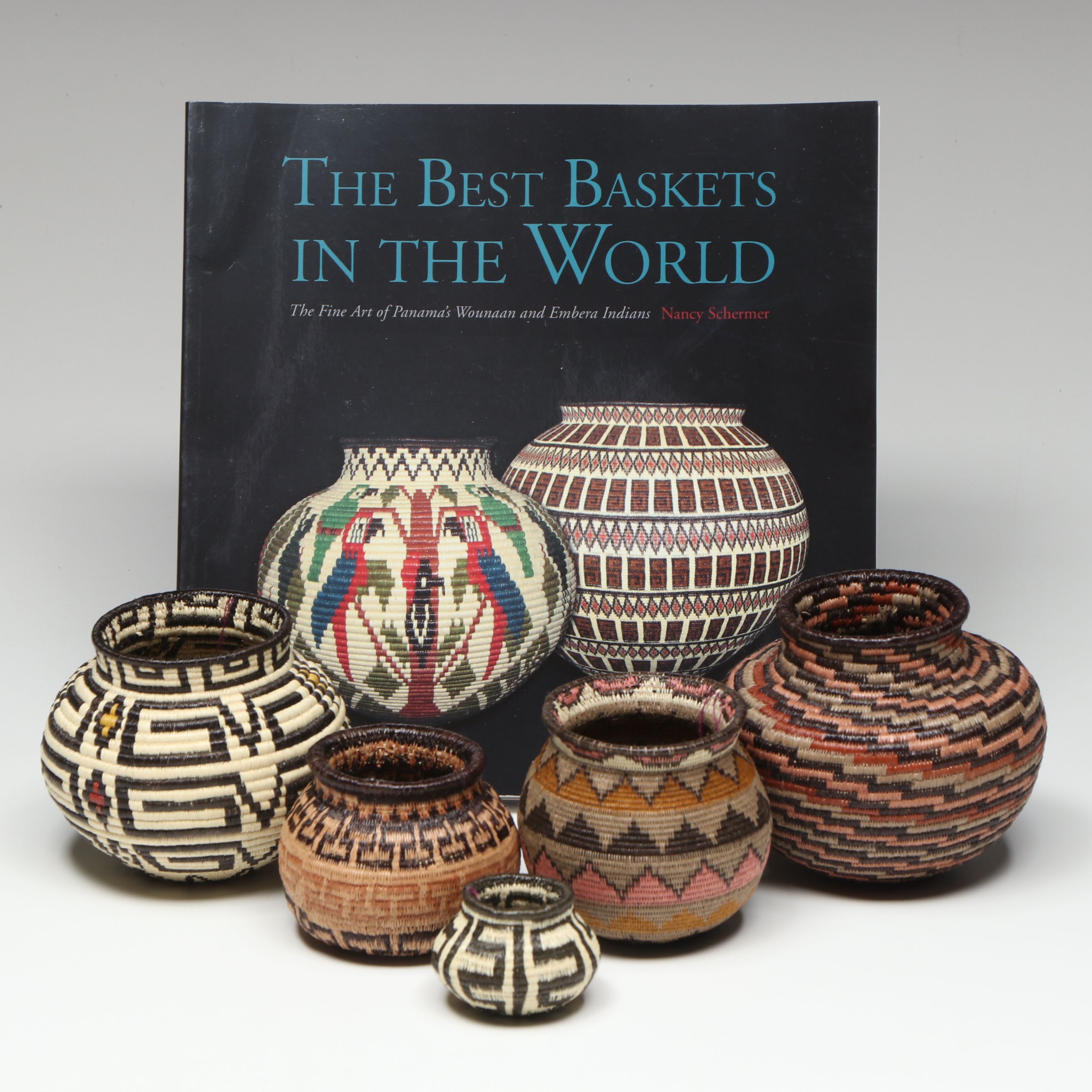 Panamanian Emberá-Wounaan Woven Chunga Fiber Diminutive Baskets