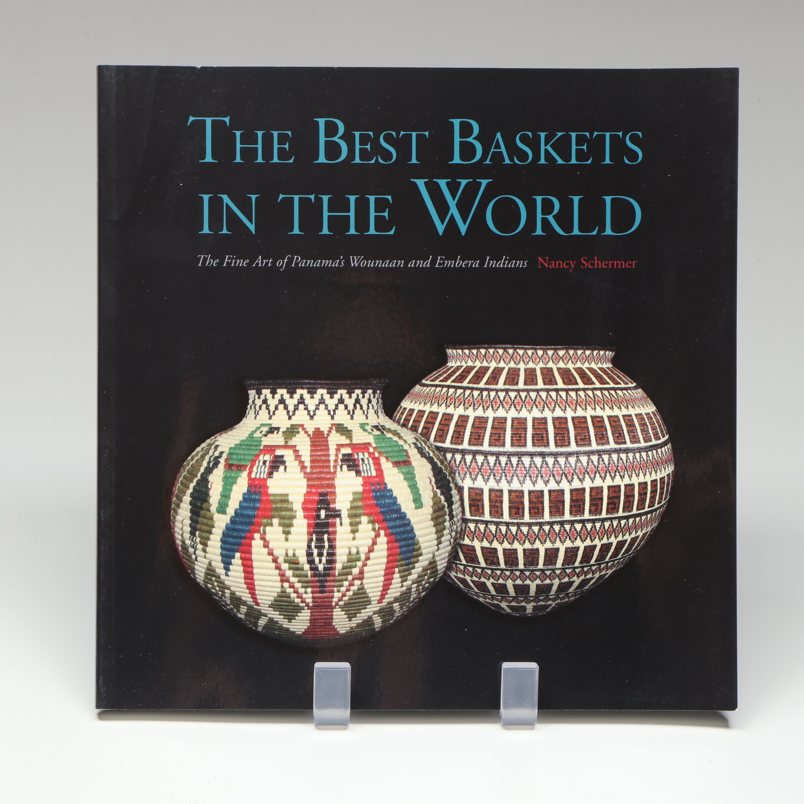 Panamanian Emberá-Wounaan Chunga Fiber with Butterfly Motif and Other Baskets