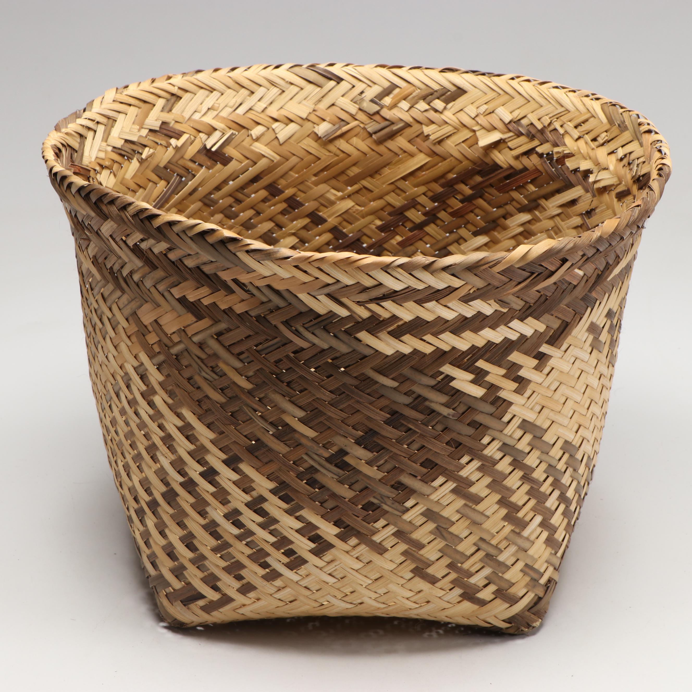 Central American Emberá-Wounaan Woven Nahuala Fiber Utilitarian Baskets