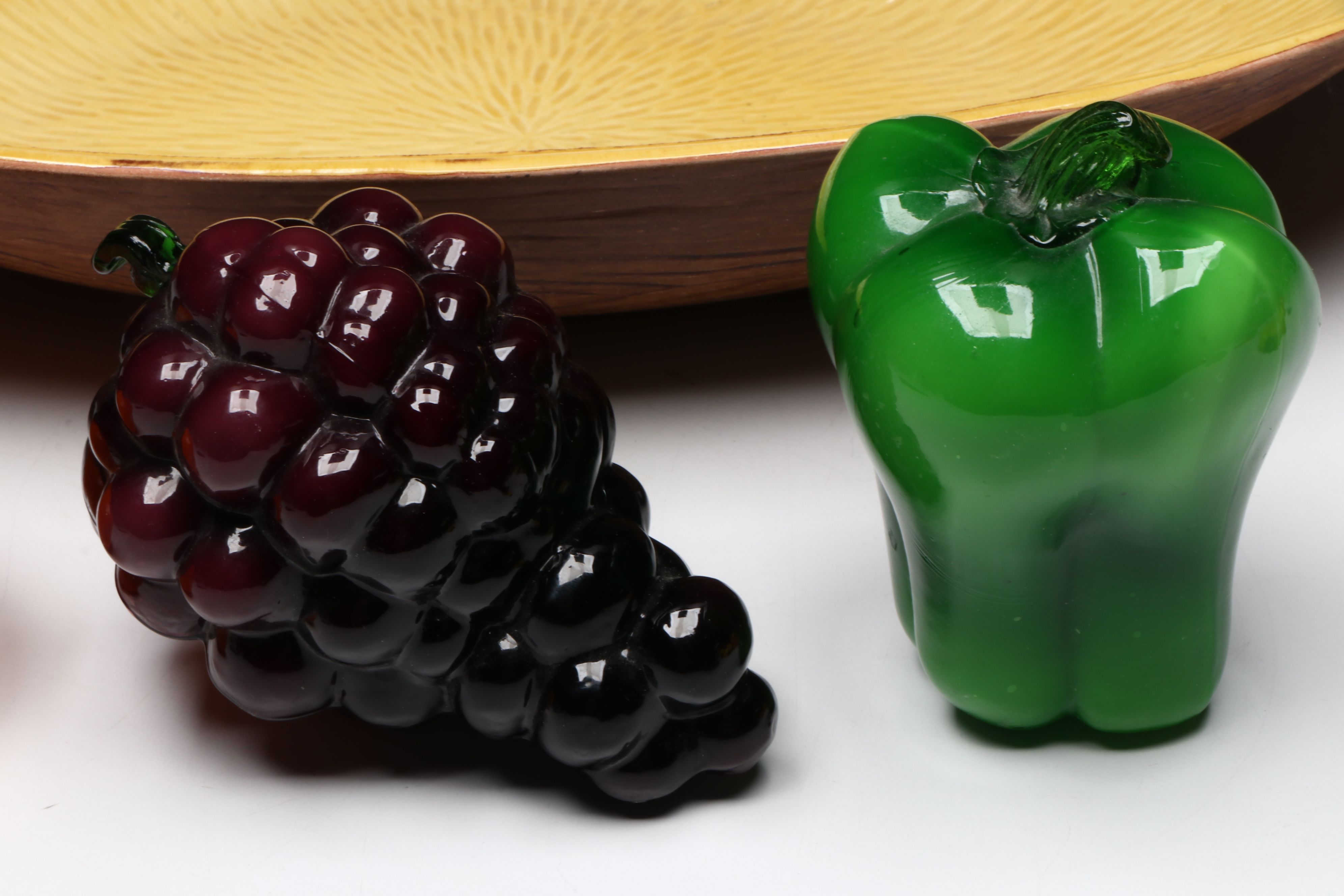 American Glass Bowl and Glass Fruit with Green Pepper