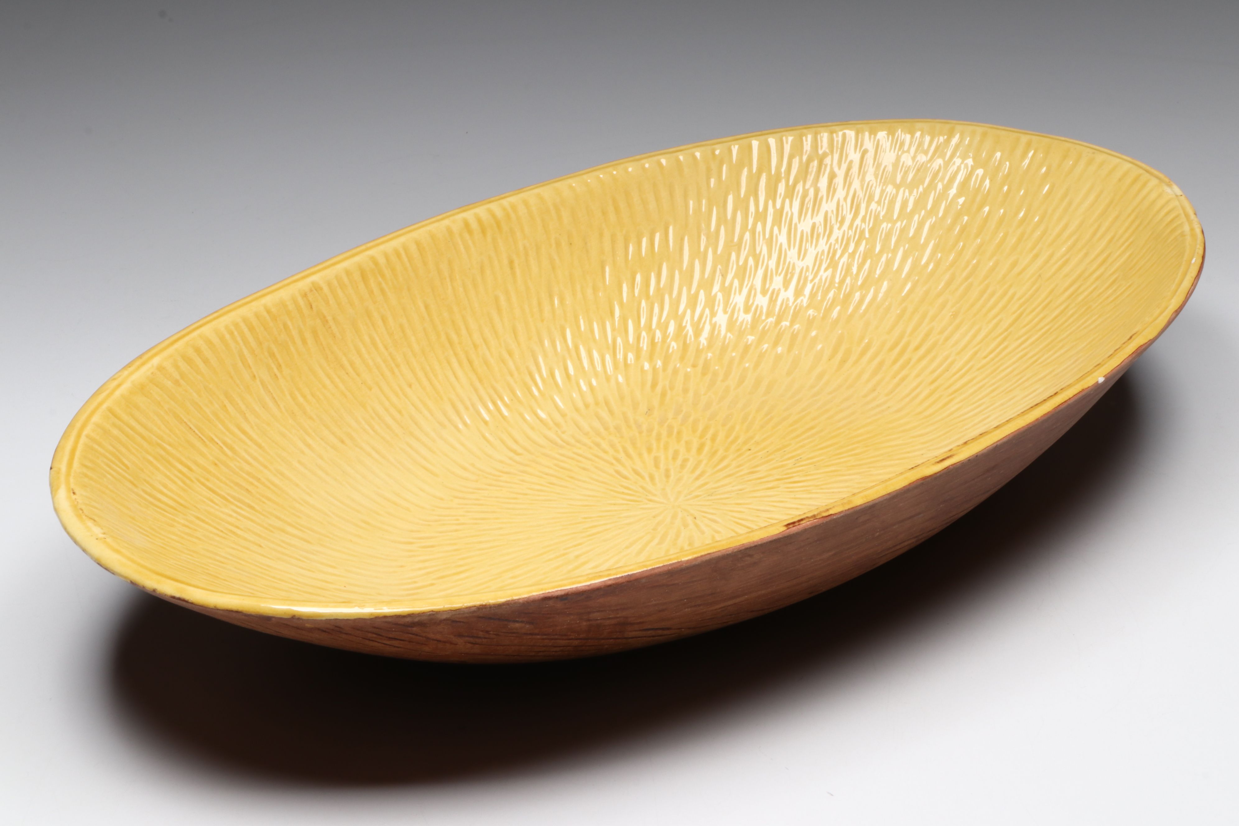 American Glass Bowl and Glass Fruit with Green Pepper