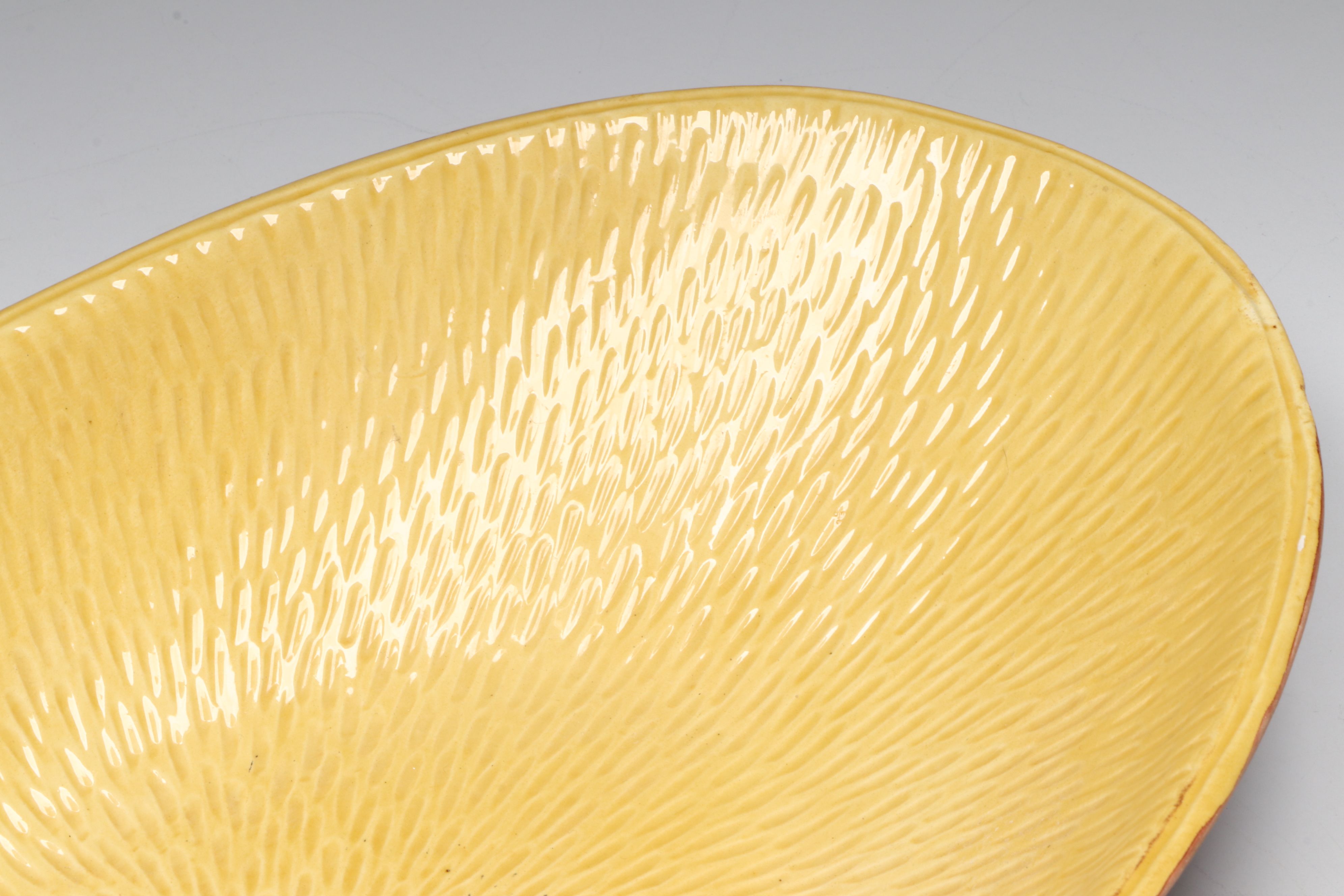 American Glass Bowl and Glass Fruit with Green Pepper