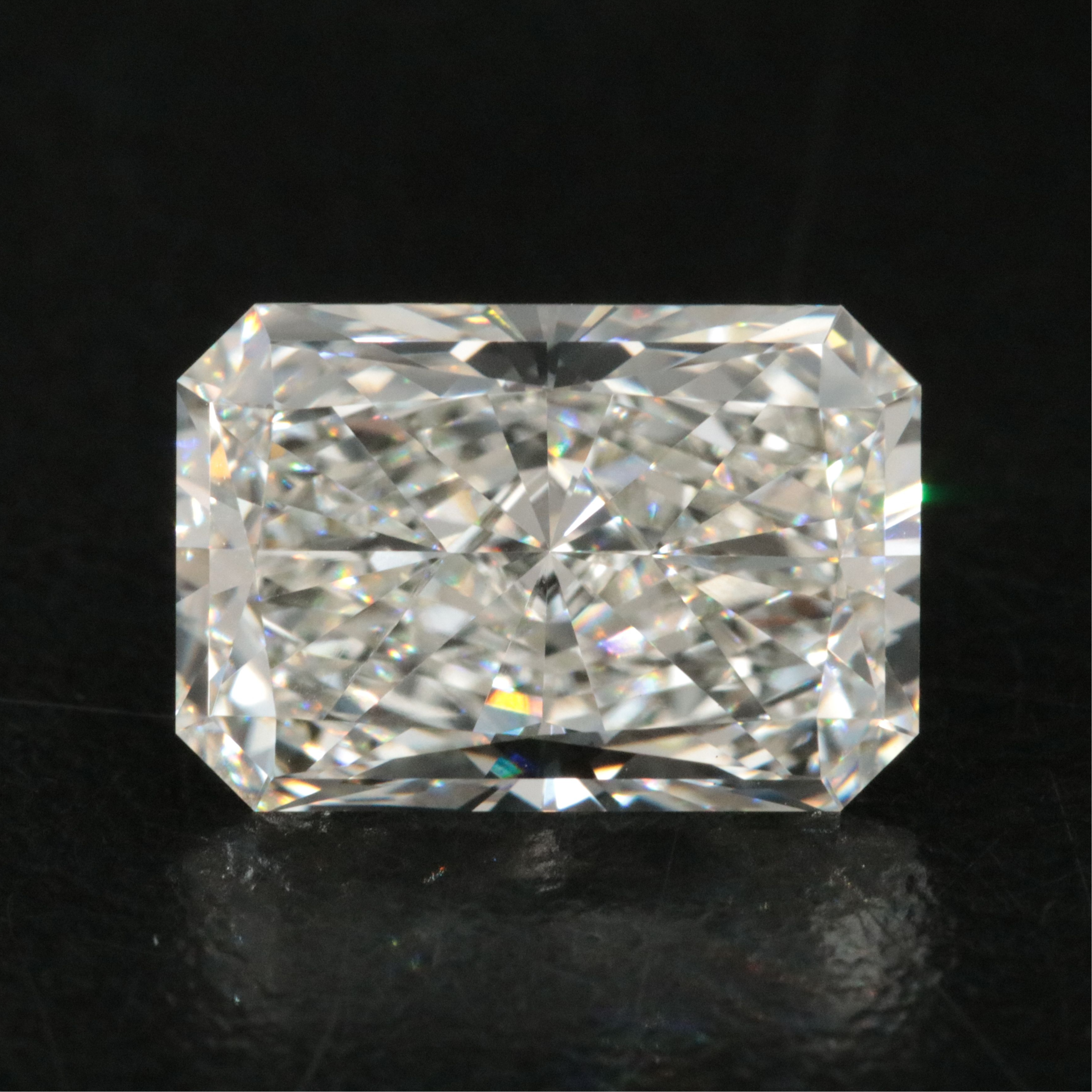 Loose 4.62 CT Lab Grown Diamond with IGI Report