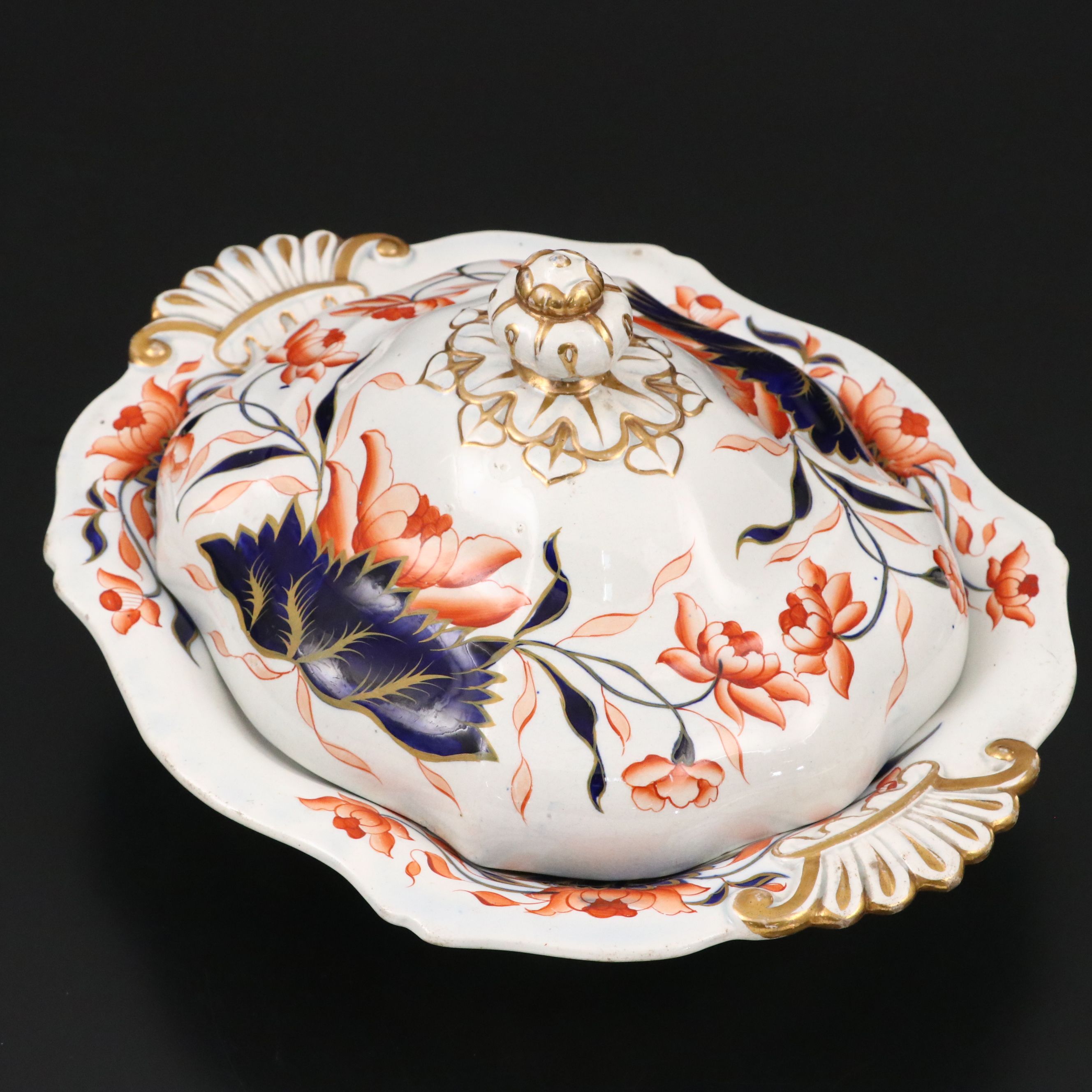 Georgian English Imari Covered Serving Bowl, Early to Mid-19th Century