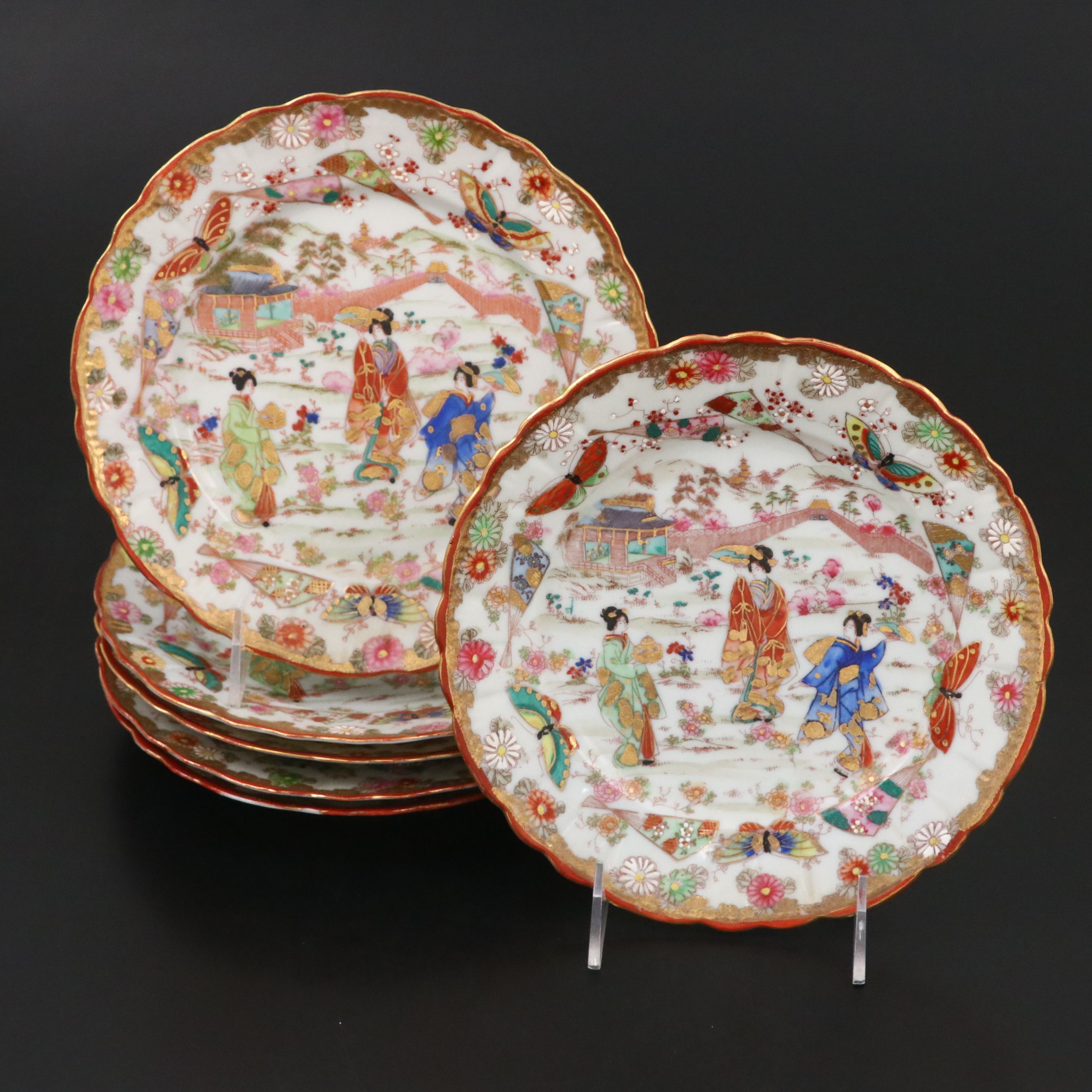 Japanese Kutani Porcelain Plates, Late 19th/Early 20th Century