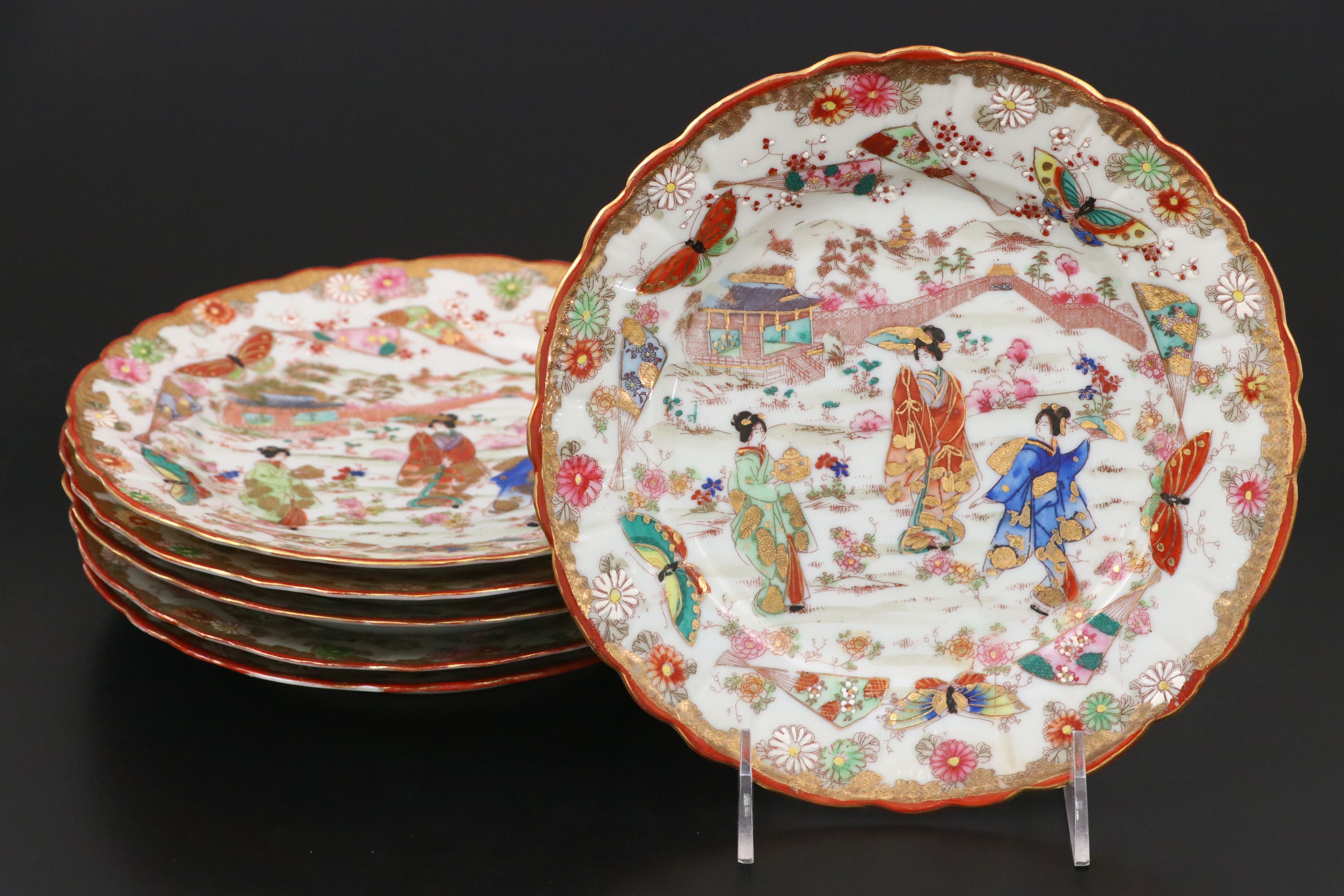 Japanese Kutani Porcelain Plates, Late 19th/Early 20th Century