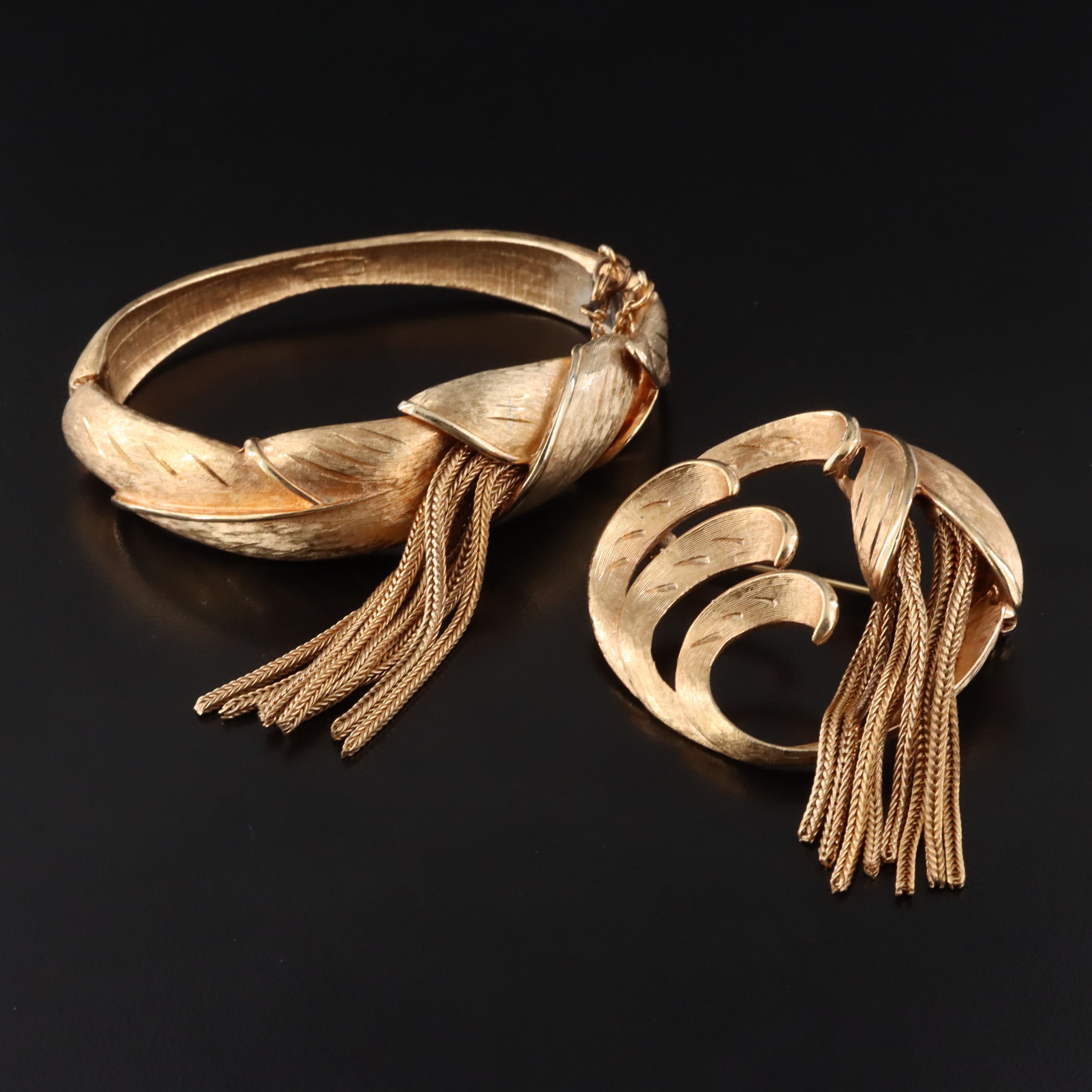 Foxtail Chain Tassel Brooch and Bracelet