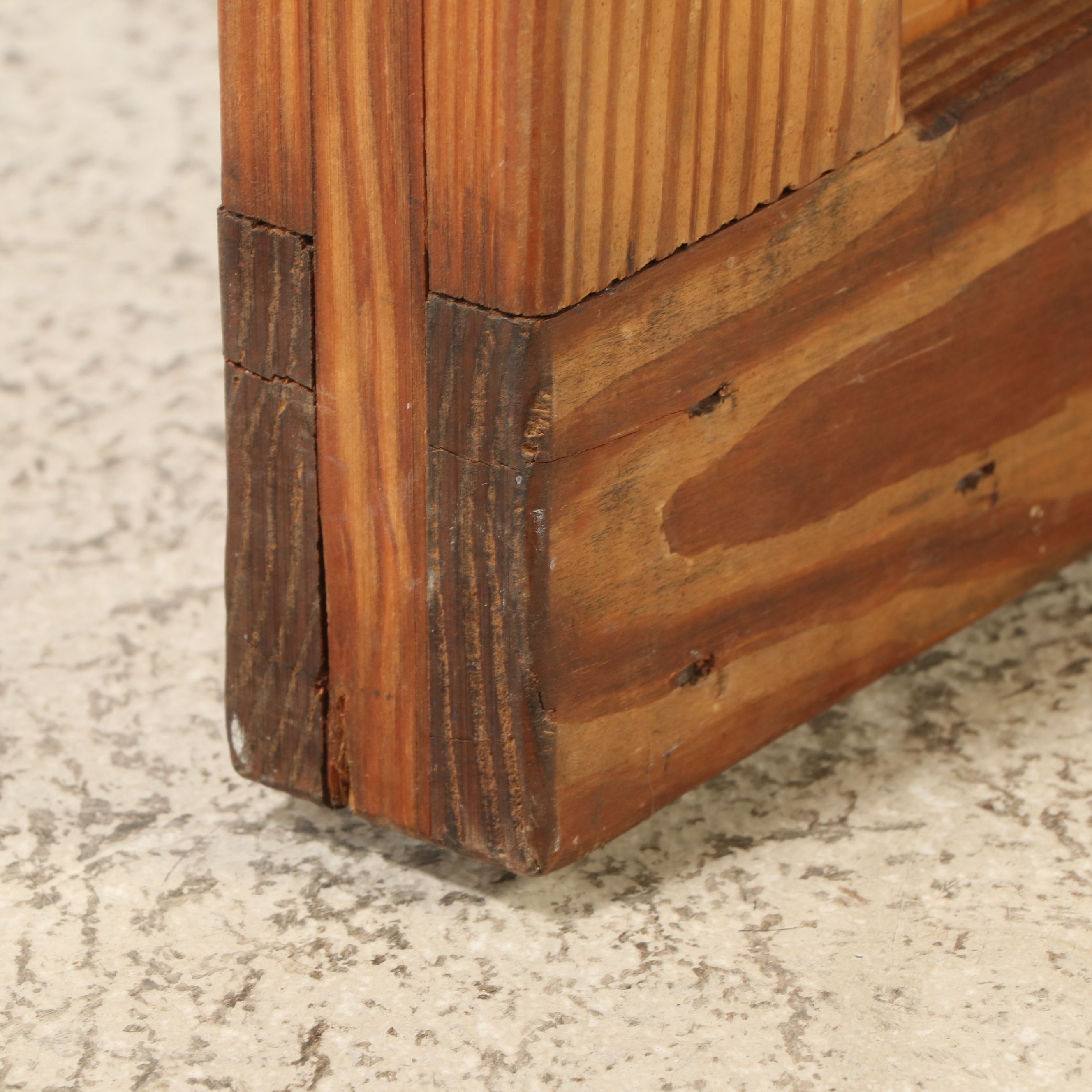 This End Up Pine Dining Table with Bench Seat and Four Armchairs