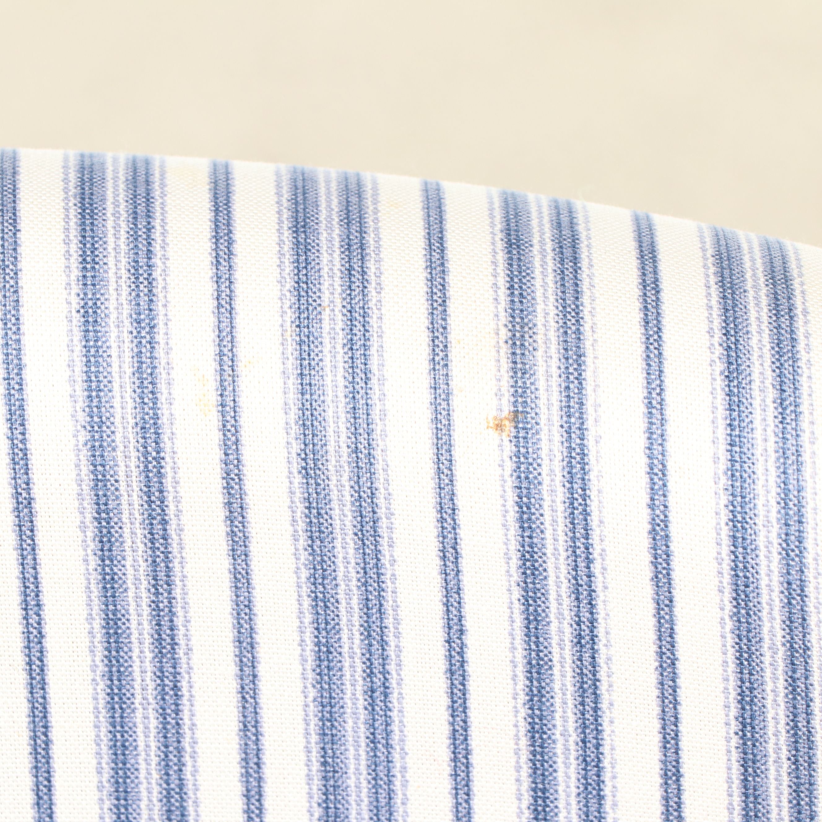 This End Up Pine Dining Table with Bench Seat and Four Armchairs