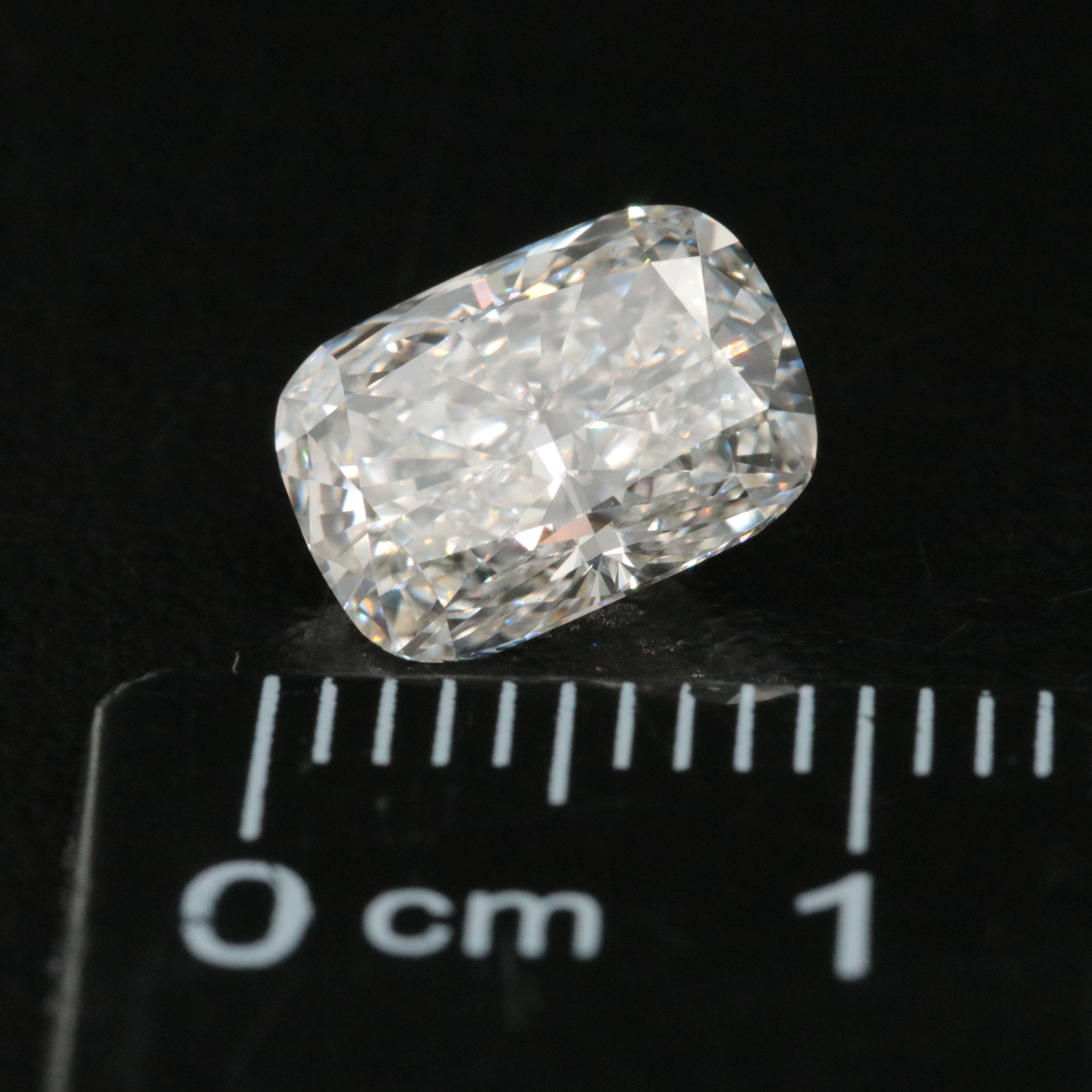 Loose 1.95 CT Lab Grown Diamond with IGI Report