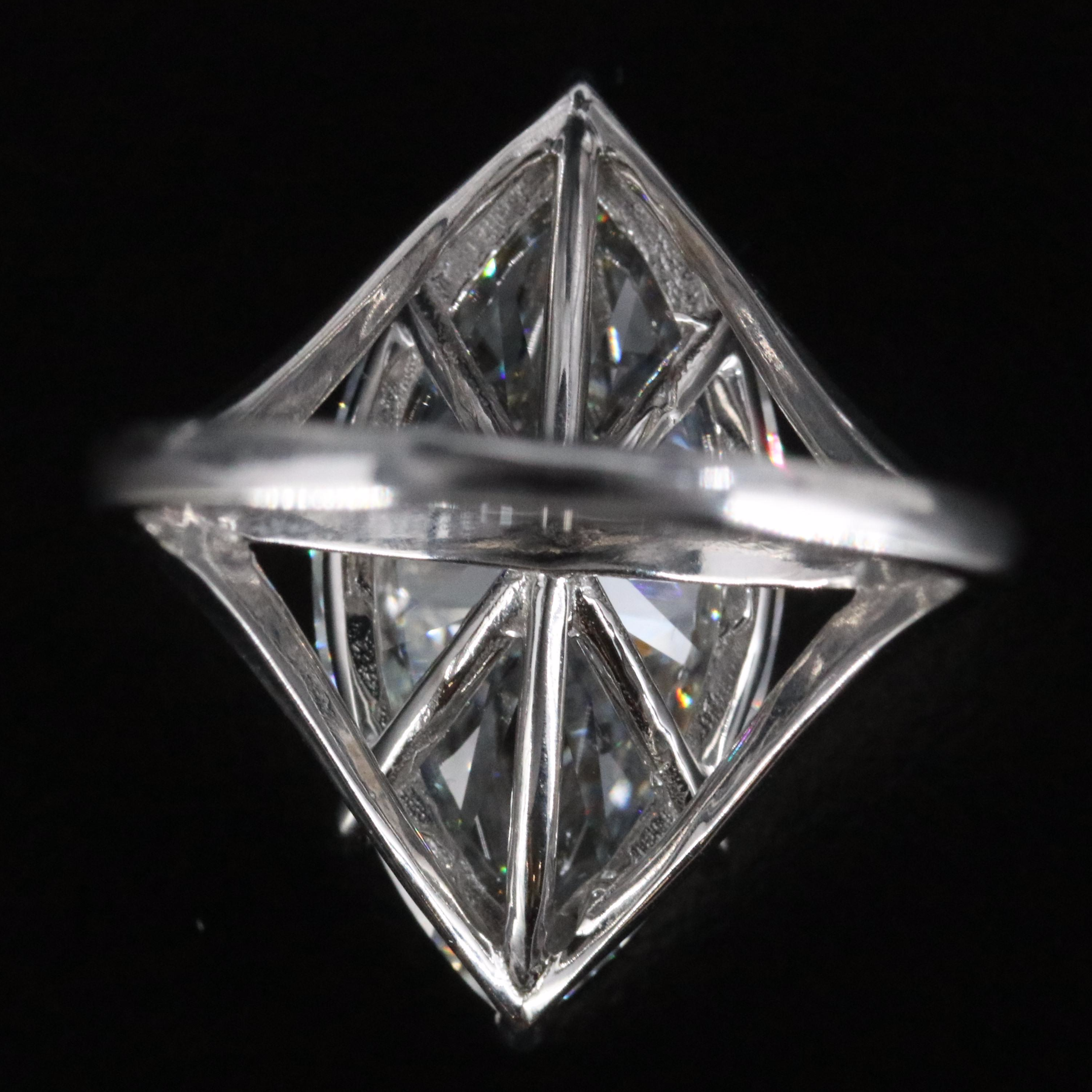 14K 10.13 CT Lab Grown Diamond Solitaire Ring with IGI Report