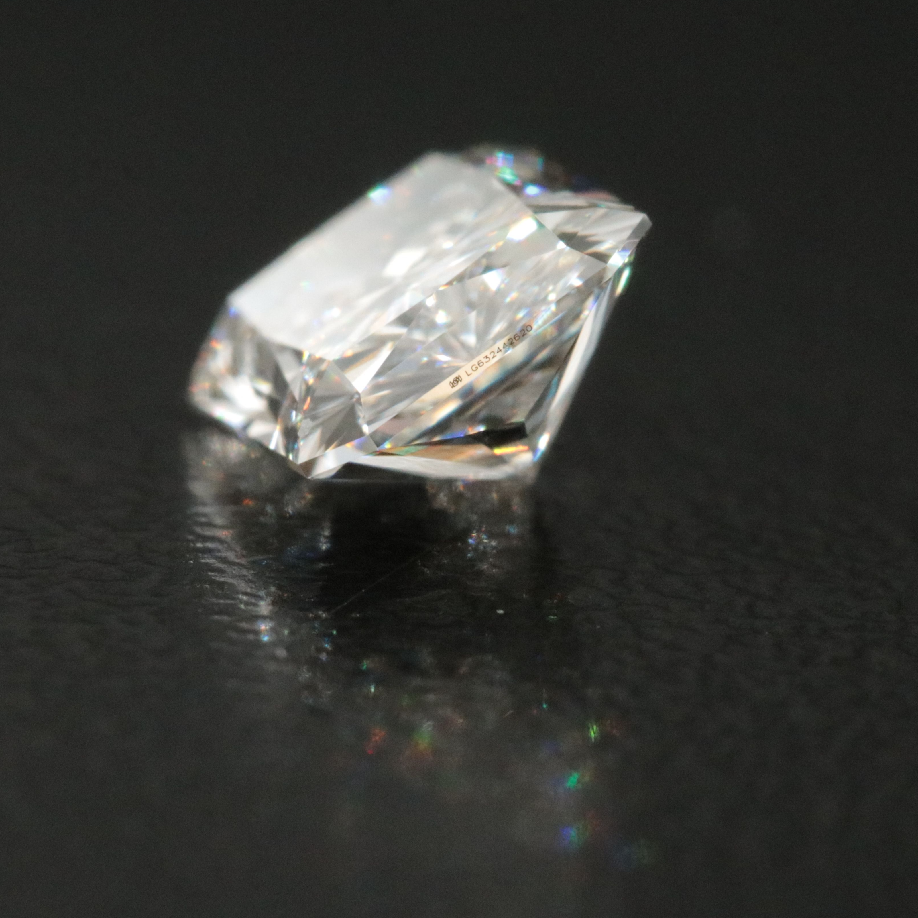Loose 1.40 CT Lab Grown Diamond with IGI Report