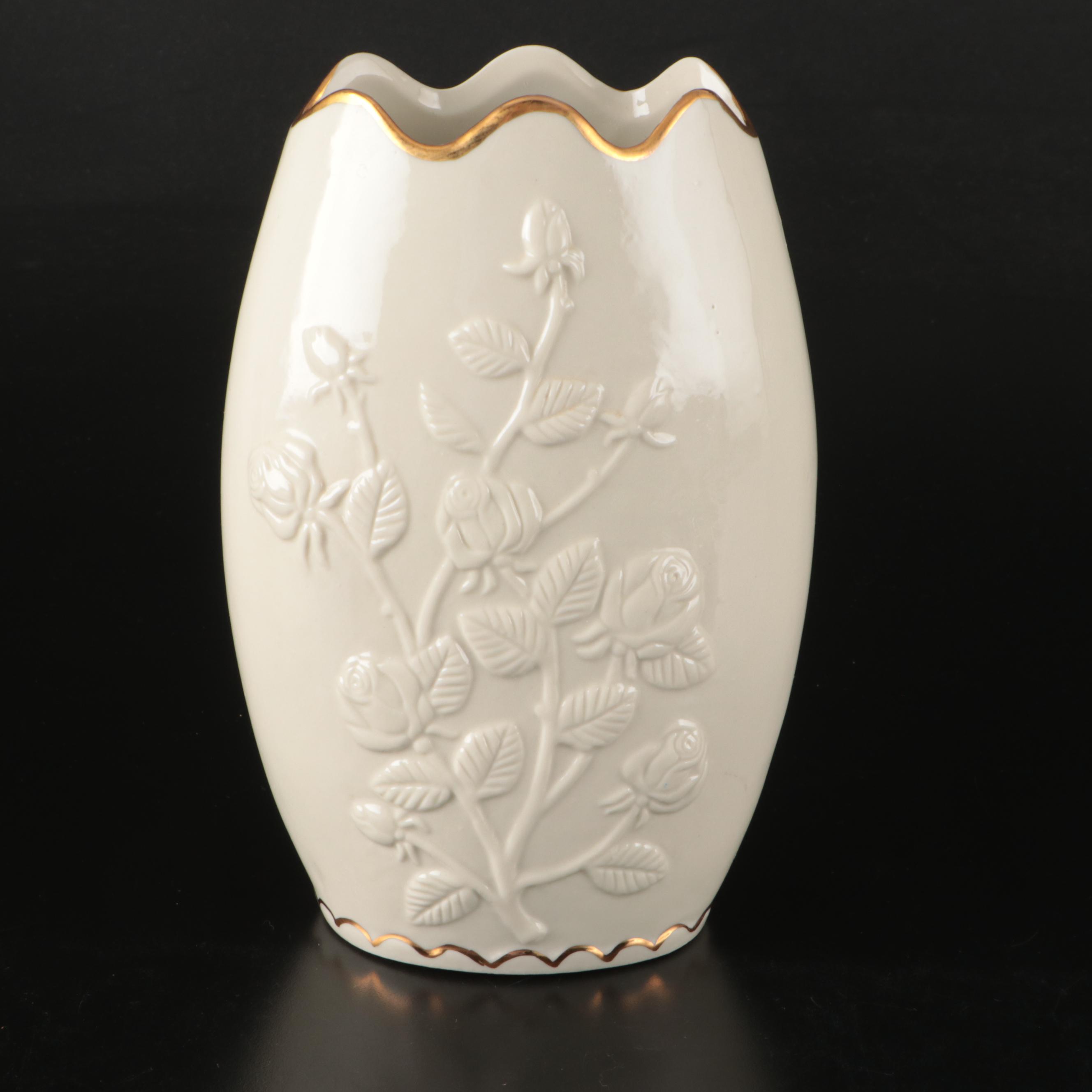 Wedgwood Porcelain Bowl, Crooksville Porcelain Dish, and More Tableware