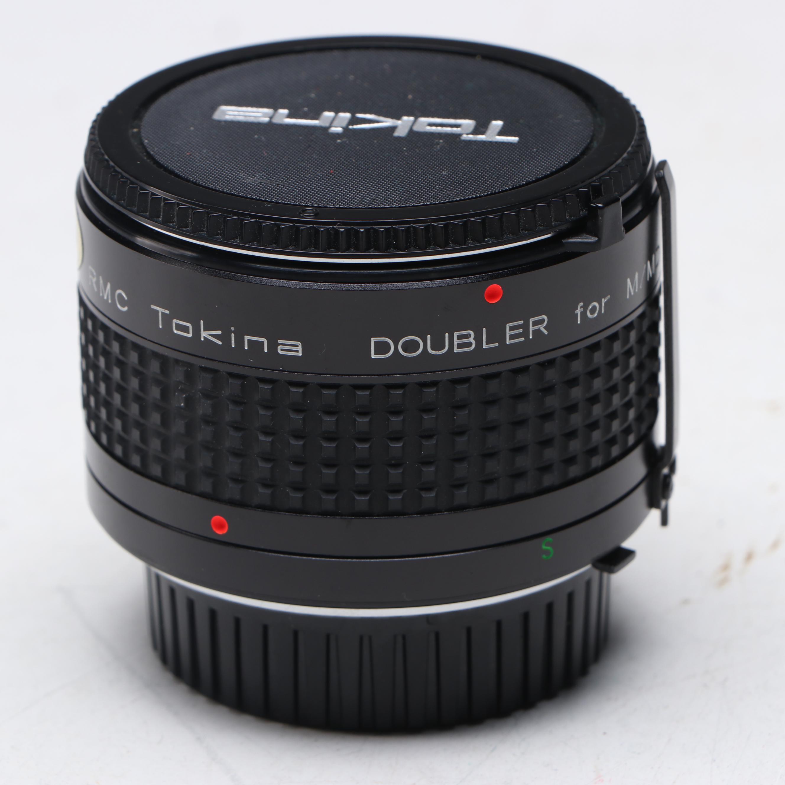 Minolta X-700 SLR Camera with Camera Bag, Flash and More Accessories