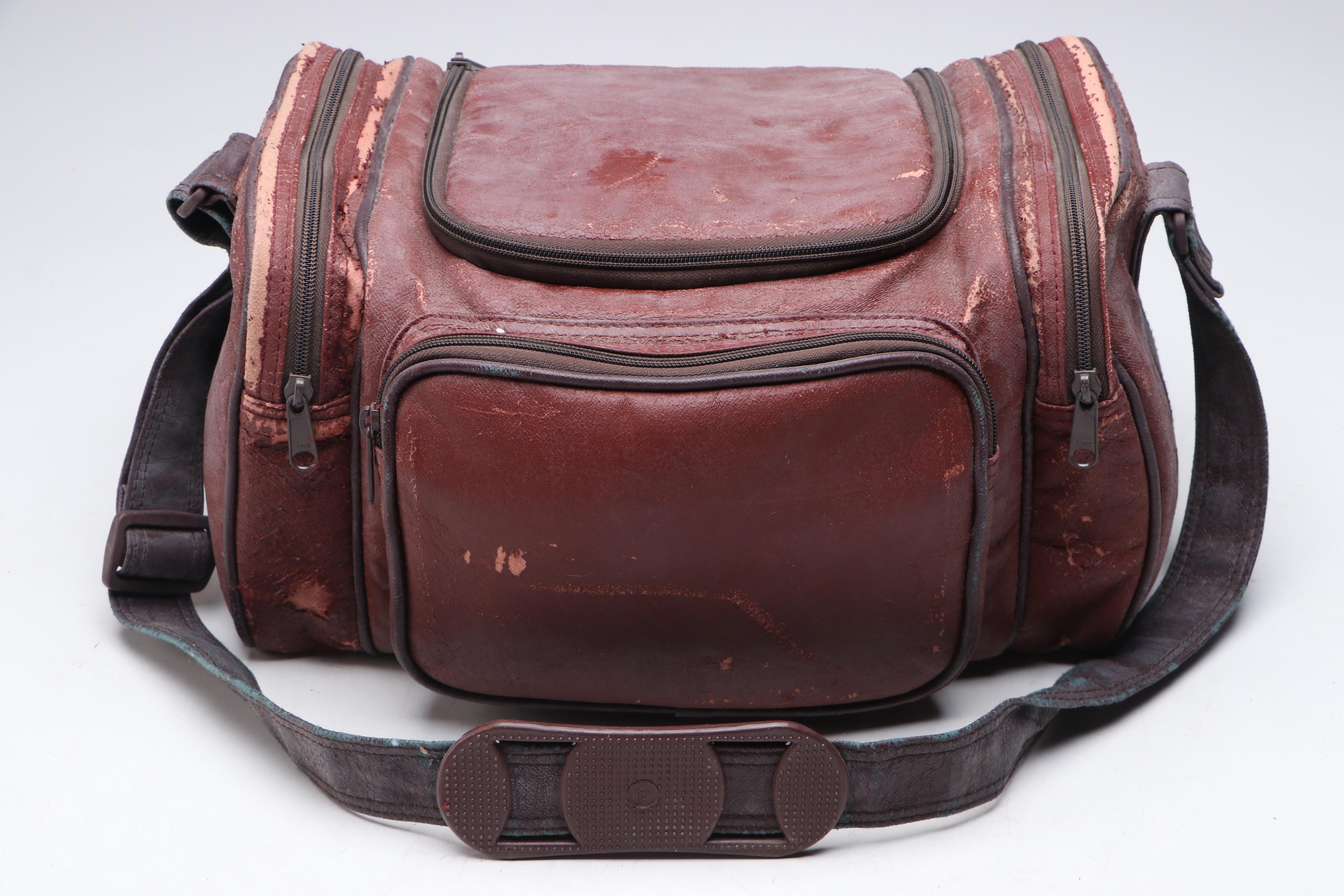 Minolta X-700 SLR Camera with Camera Bag, Flash and More Accessories