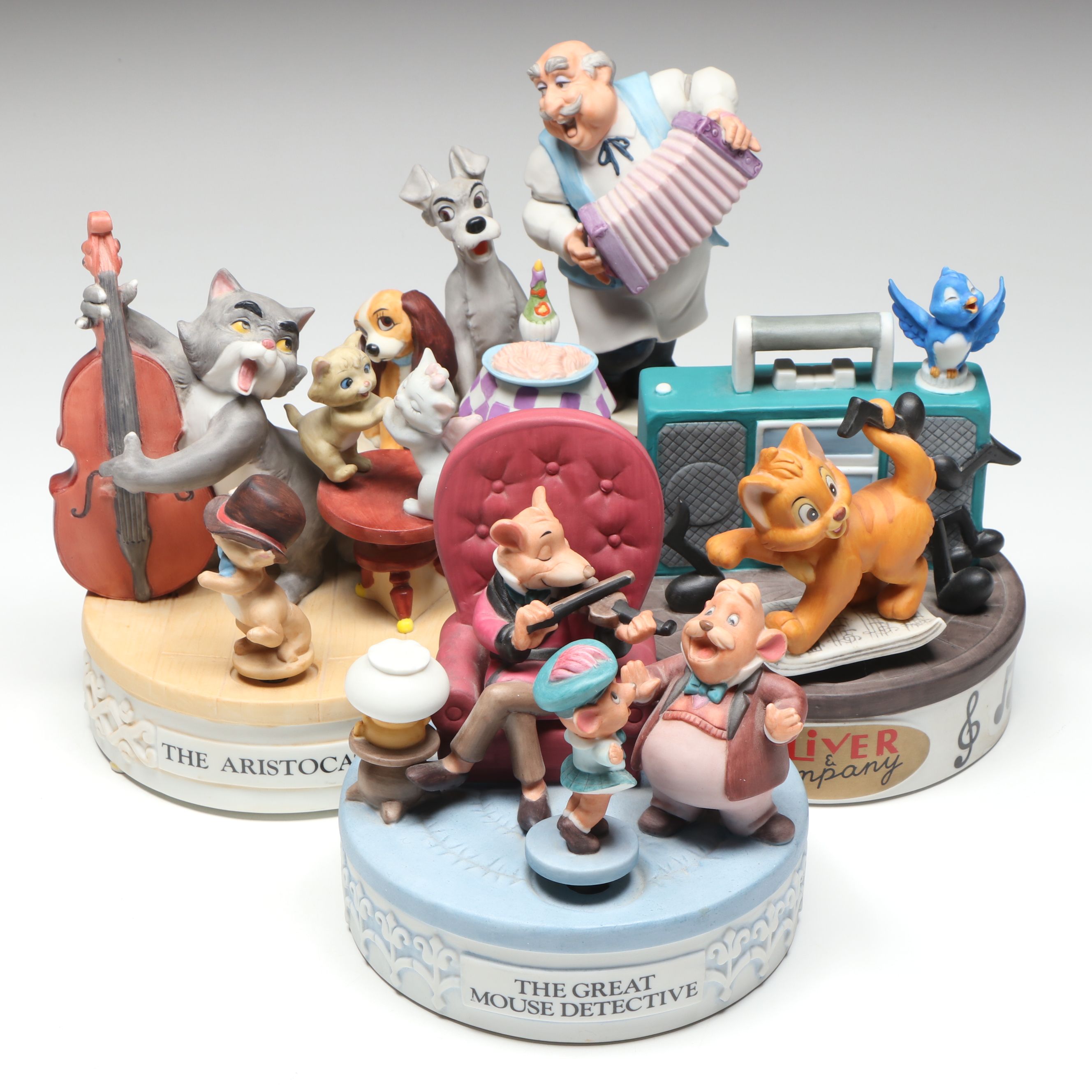 The Disney Collection "Lady and the Tramp" with More Disney Music Boxes