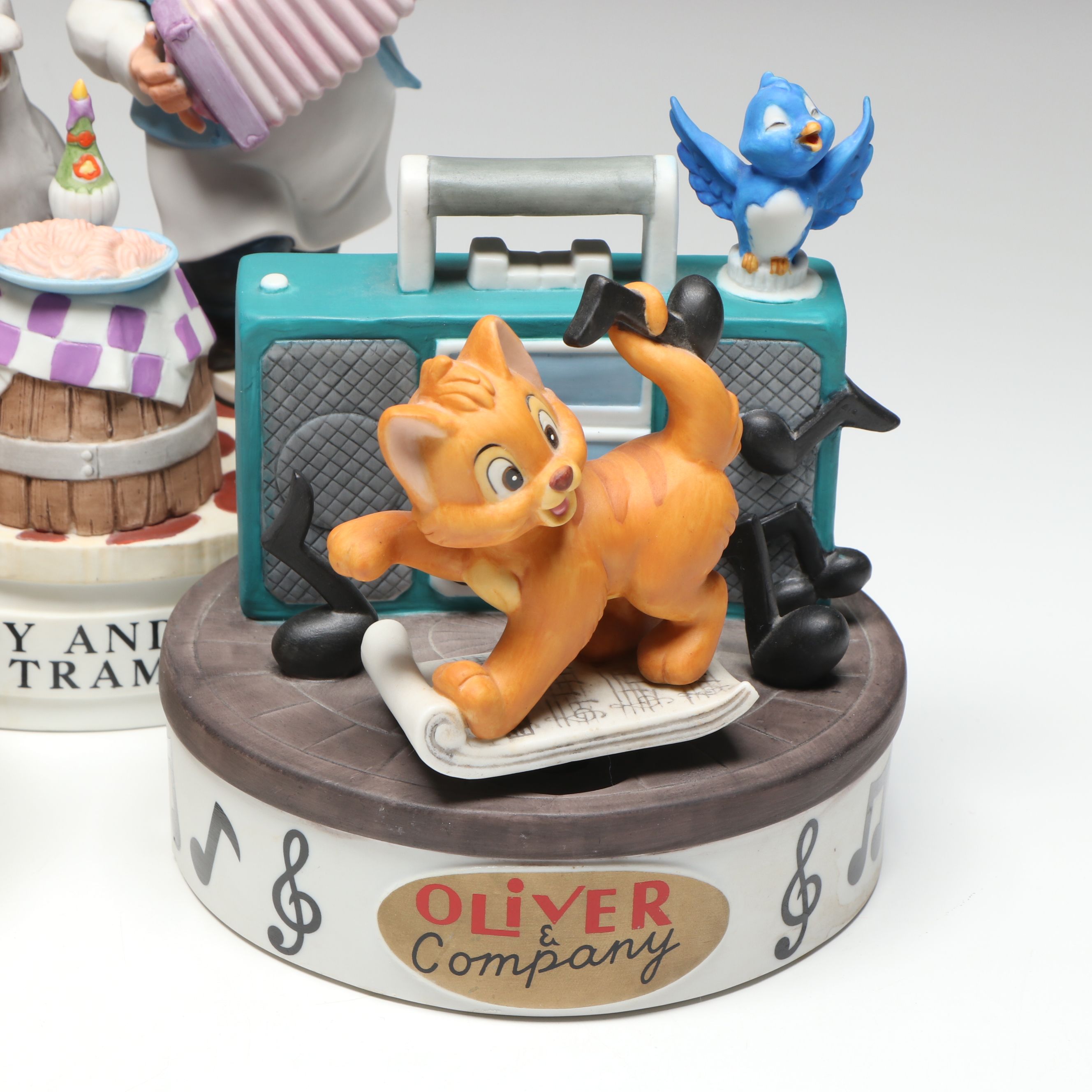 The Disney Collection "Lady and the Tramp" with More Disney Music Boxes