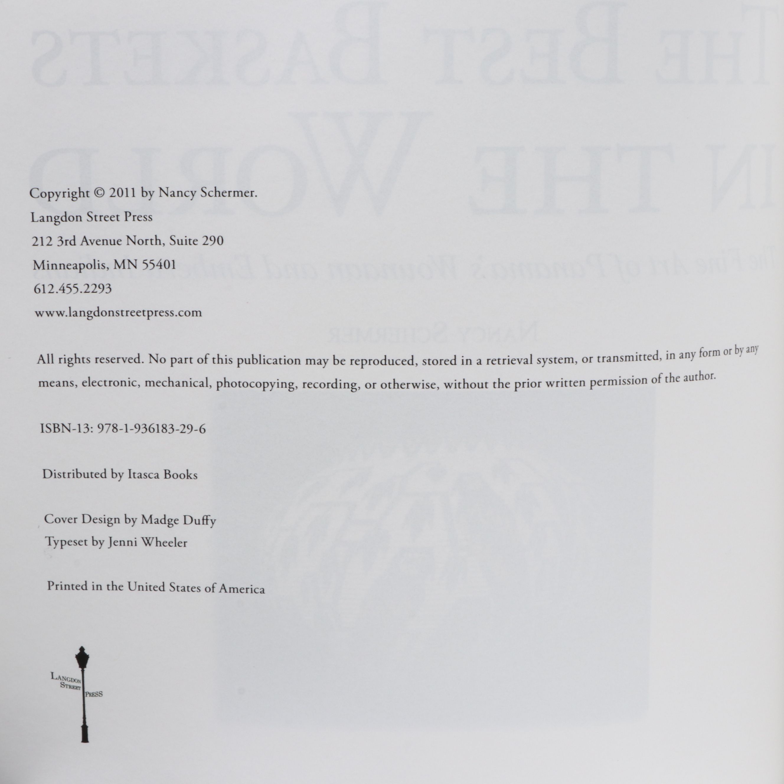 Darien Rainforest Emberá-Wounaan Polychrome Baskets Depicting Tropical Birds