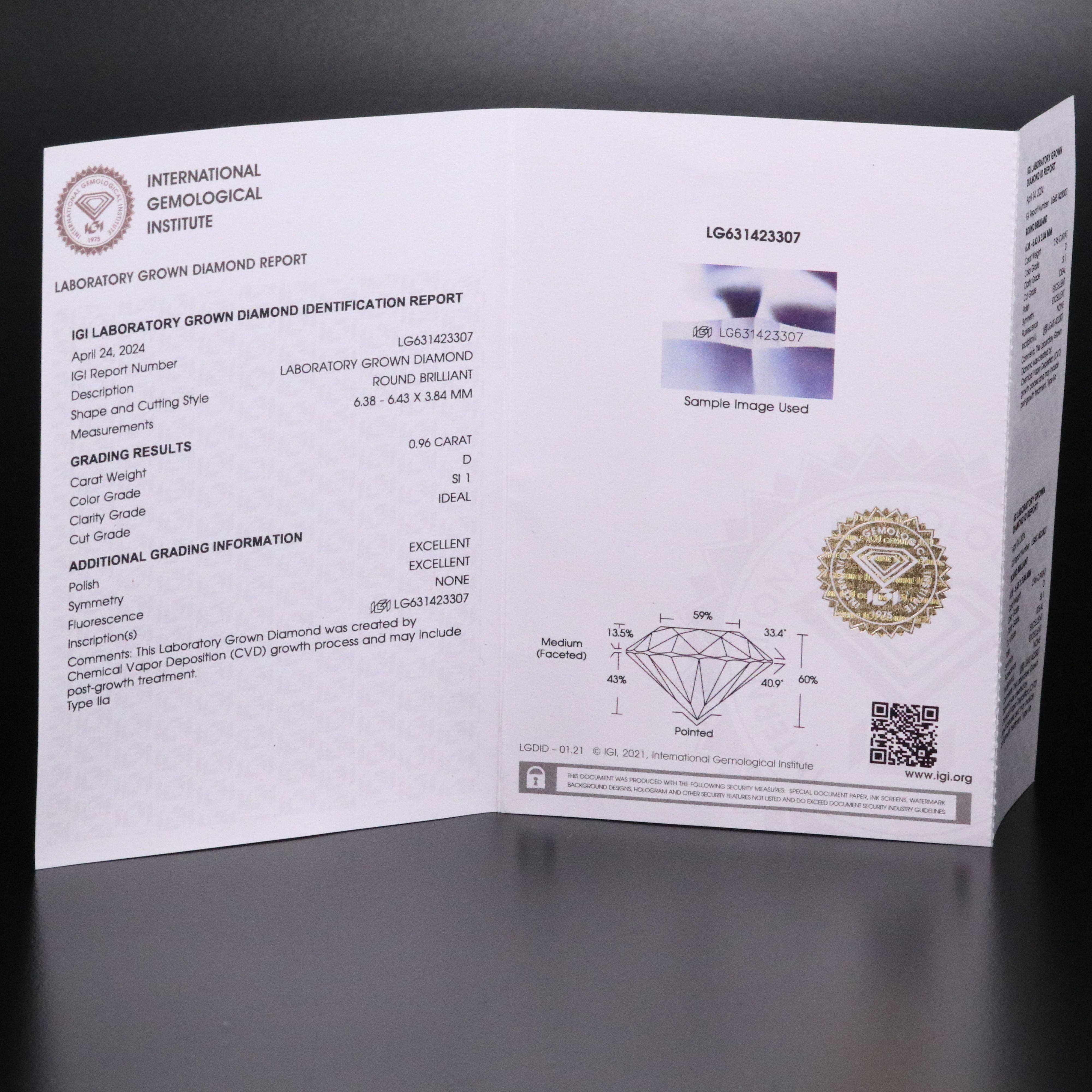 Loose 0.96 CT Lab Grown Diamond with IGI Report