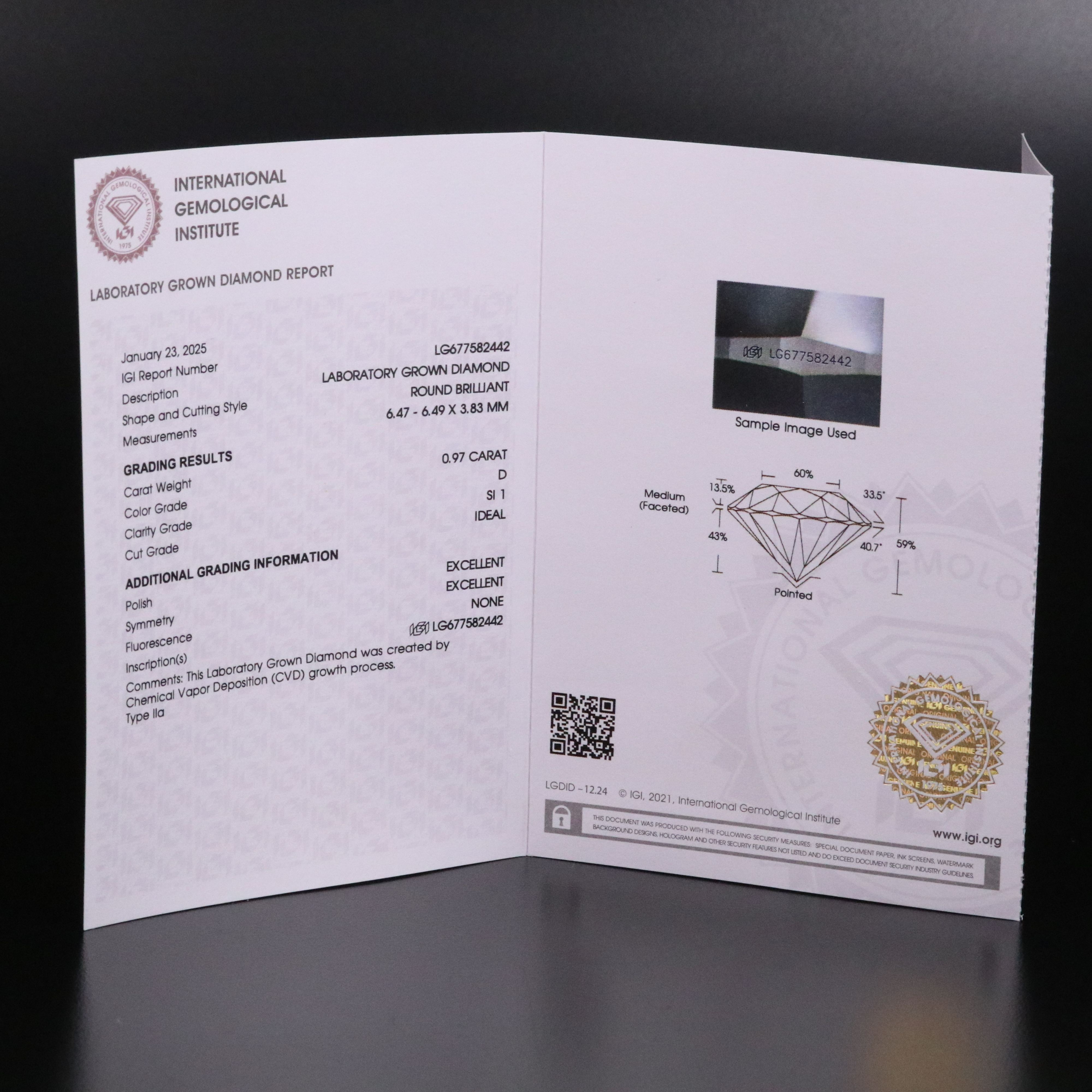 Loose 0.97 CT Lab Grown Diamond with IGI Report