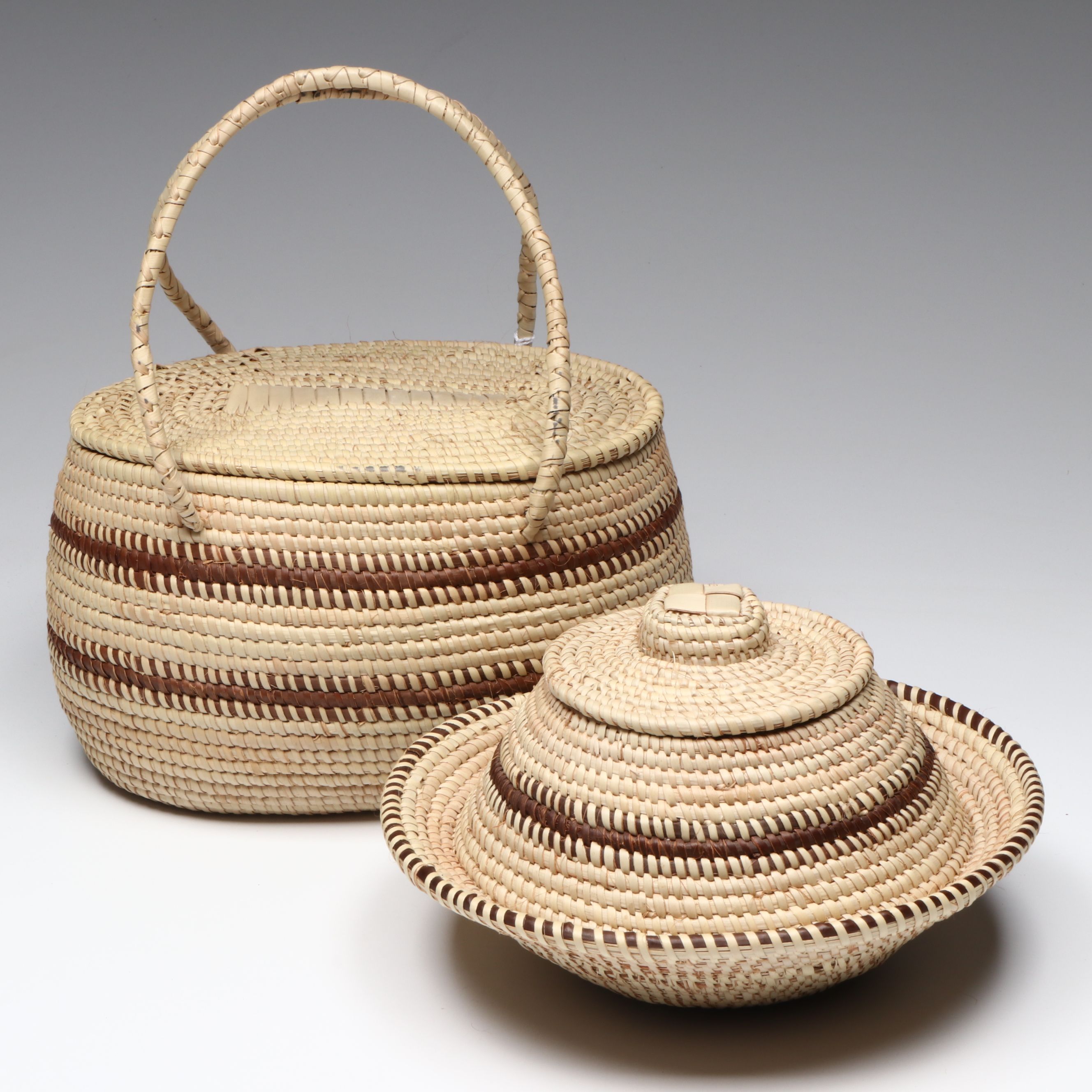 Northern Namibia Ovambo Peoples Woven Plant Fiber Purse and Lidded Basket