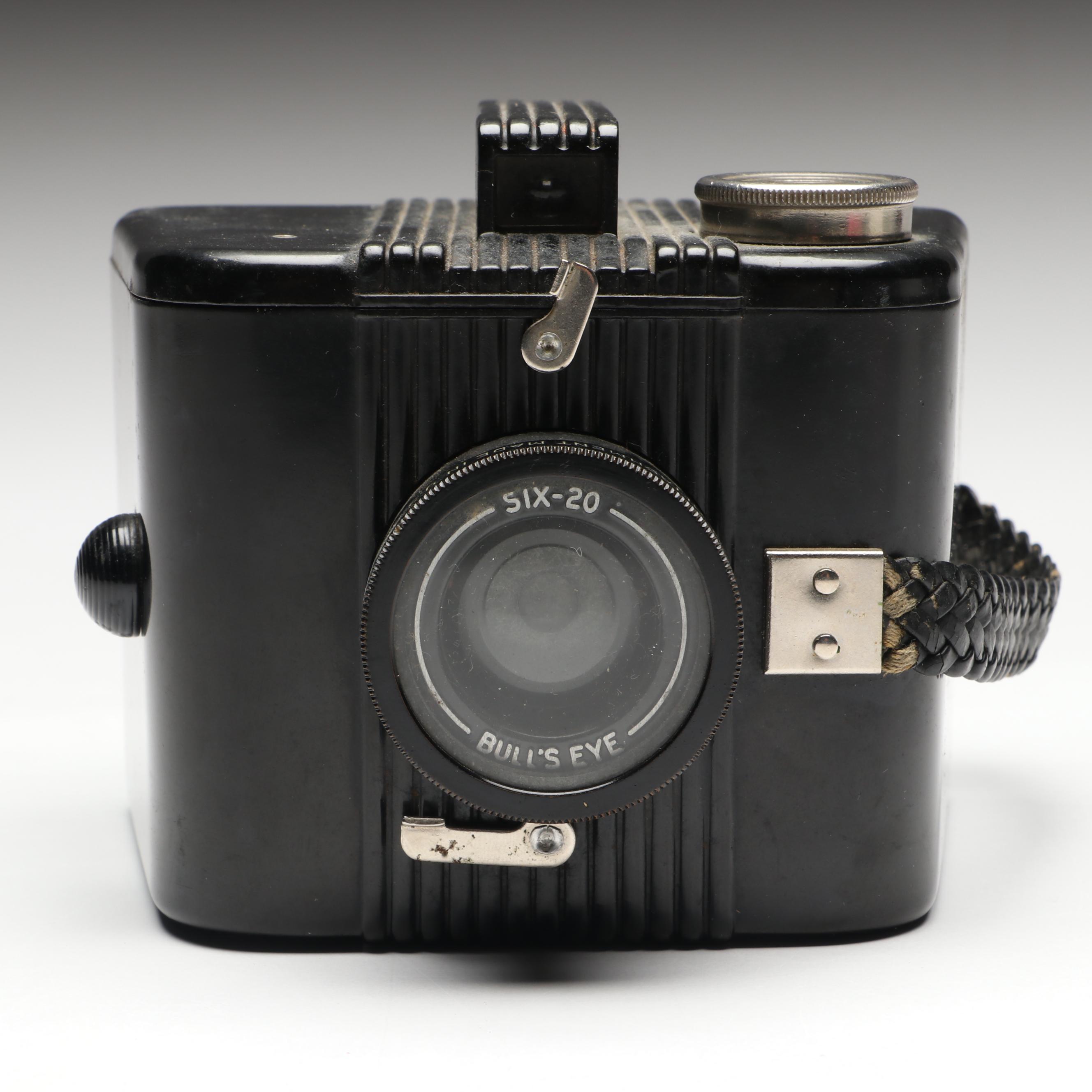 Kodak Six-20 Bull's Eye Brownie Box Camera, Mid-20th Century