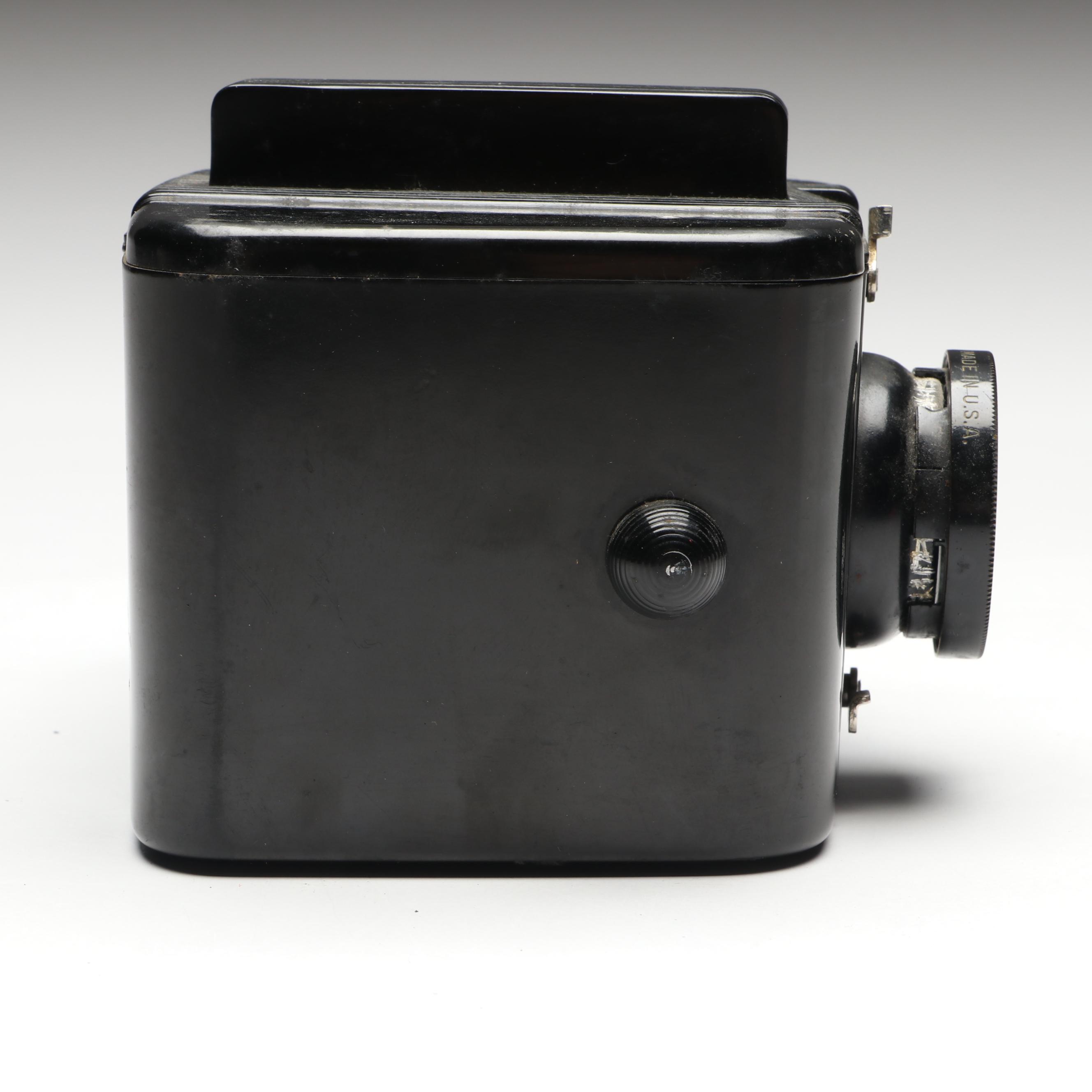 Kodak Six-20 Bull's Eye Brownie Box Camera, Mid-20th Century