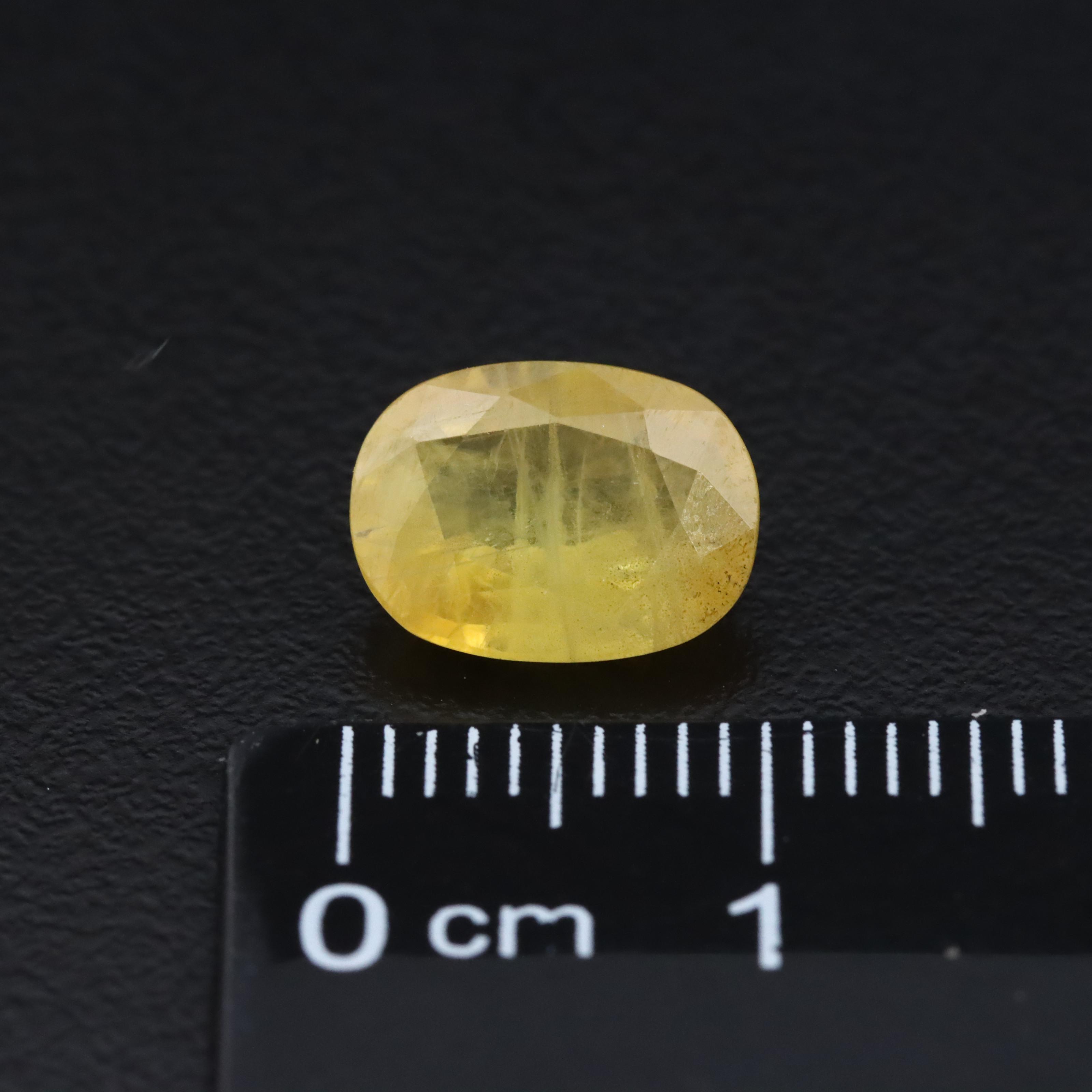Loose 3.03 CT Yellow Sapphire