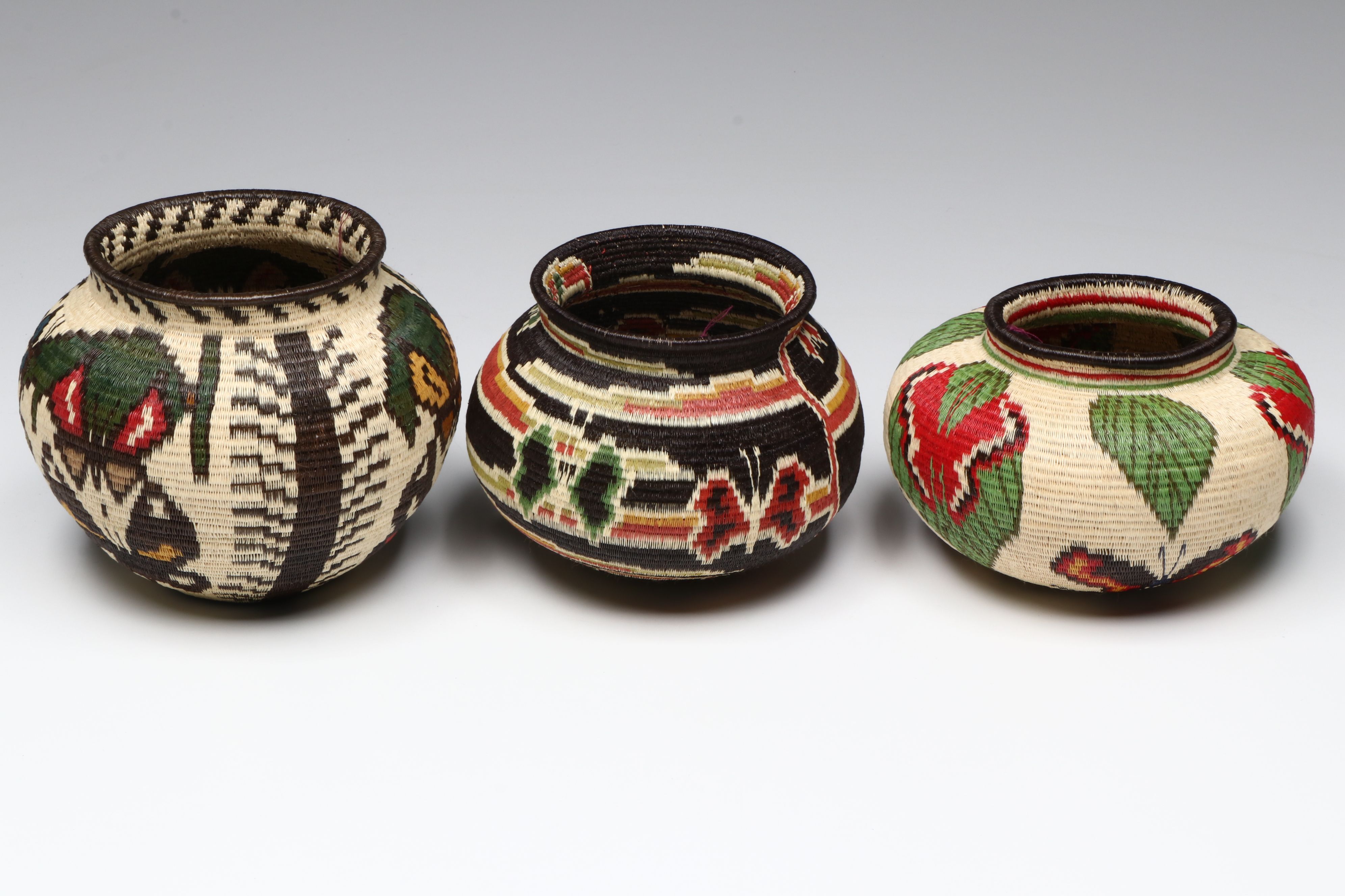 Panamanian Emberá-Wounaan Handwoven Chunga Fiber Baskets Depicting Butterflies