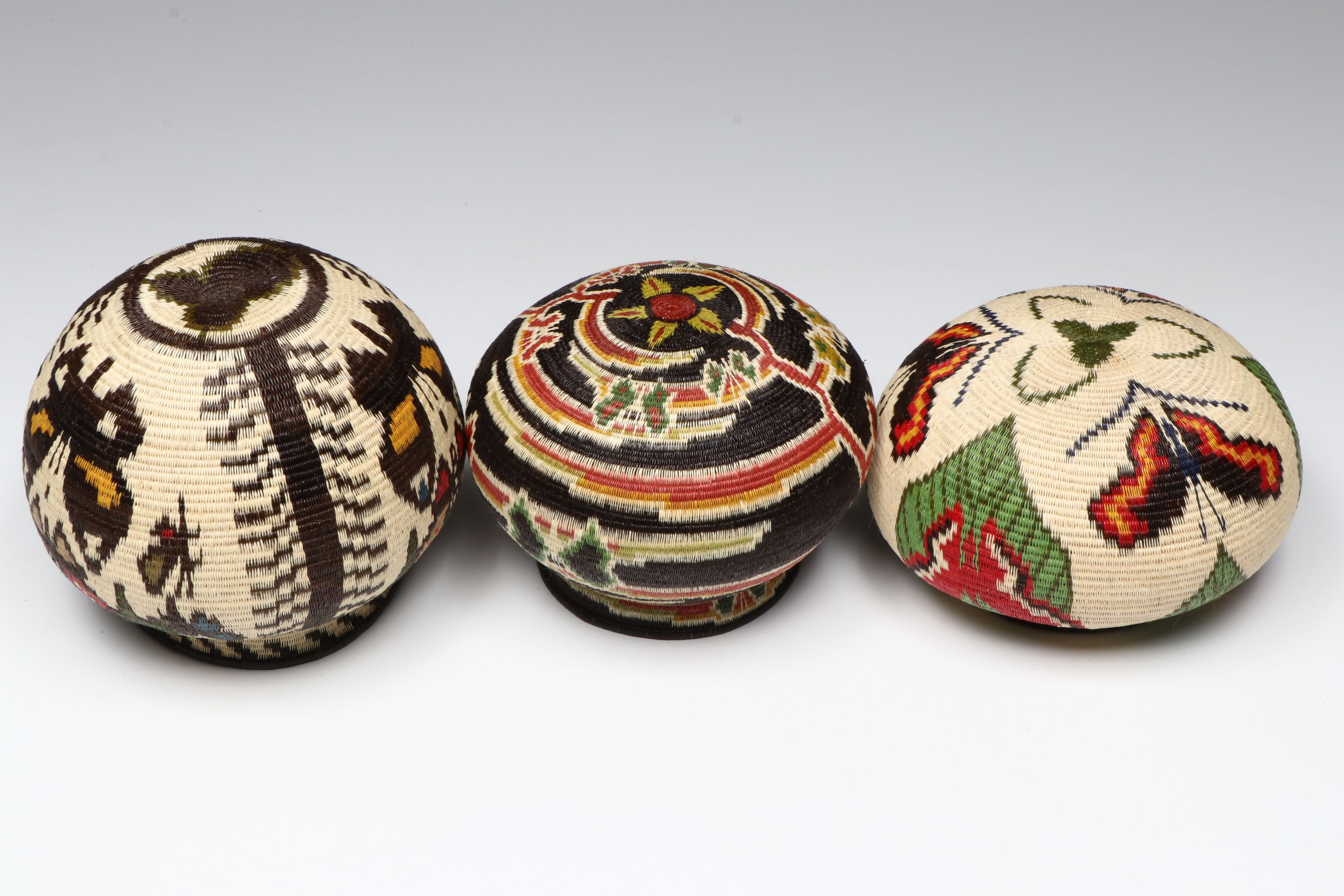 Panamanian Emberá-Wounaan Handwoven Chunga Fiber Baskets Depicting Butterflies