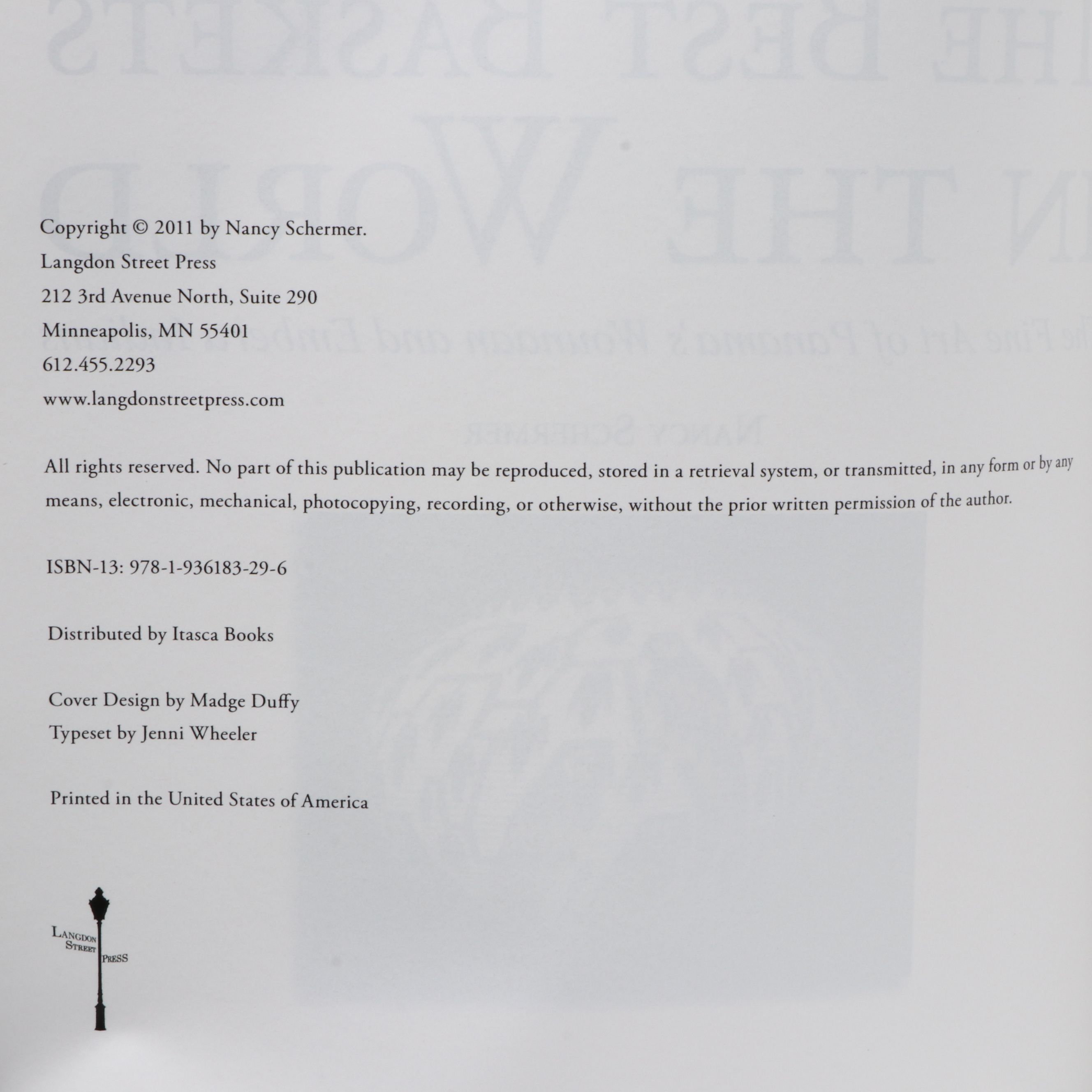 Panamanian Emberá-Wounaan Handwoven Chunga Fiber Baskets Depicting Butterflies