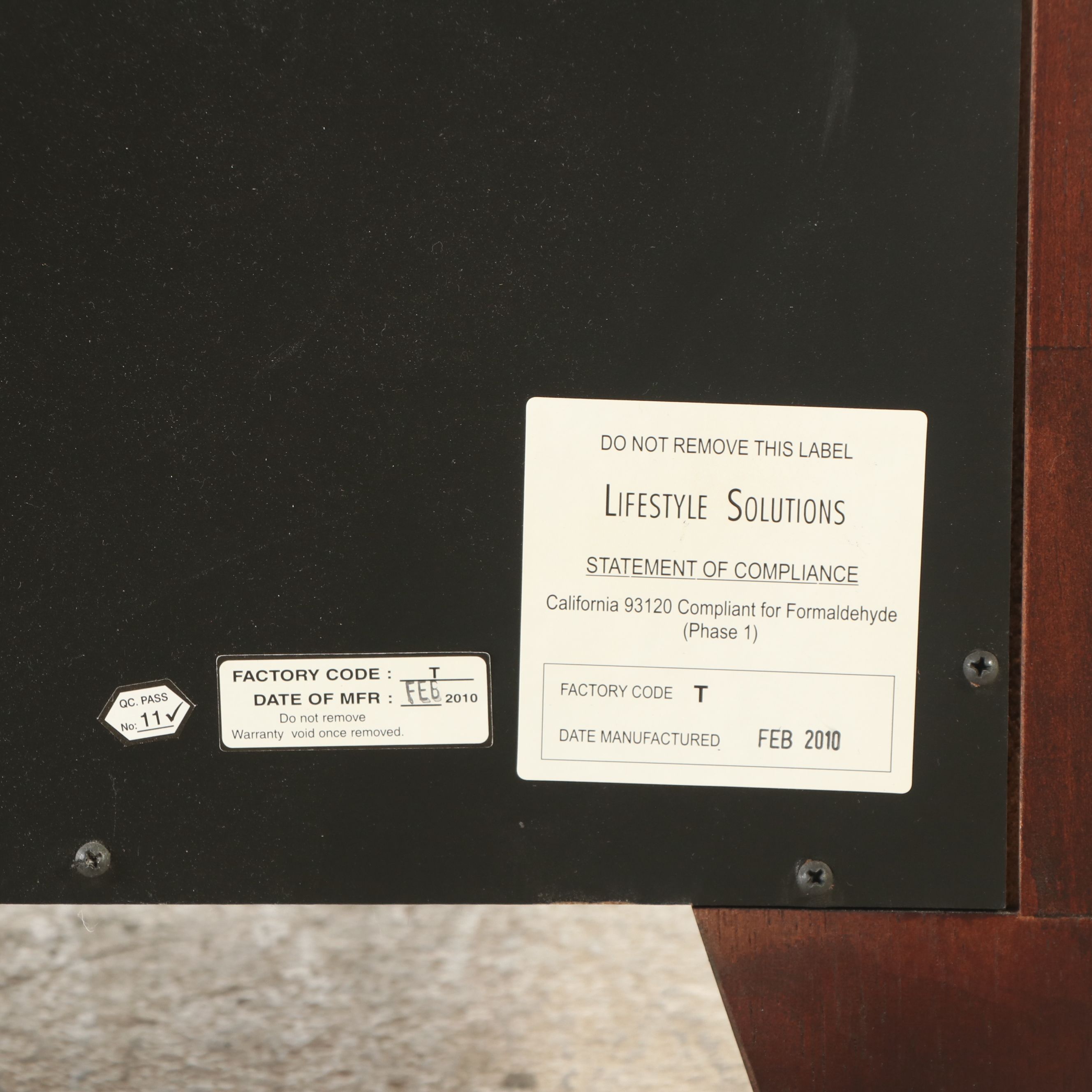 Lifestyle Solutions Contemporary Dresser and Mirror