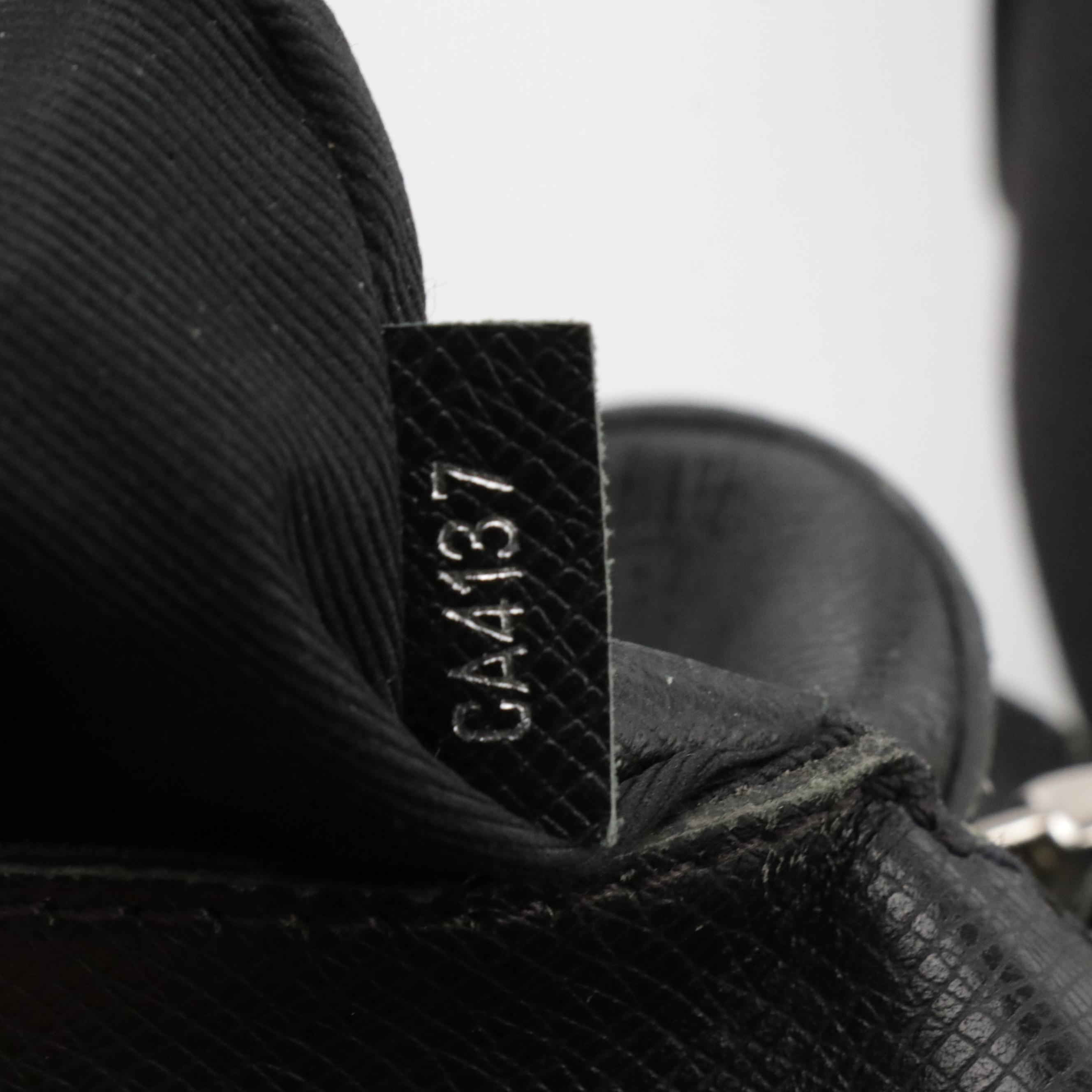 Louis Vuitton Taiga Leather Crossbody Bag