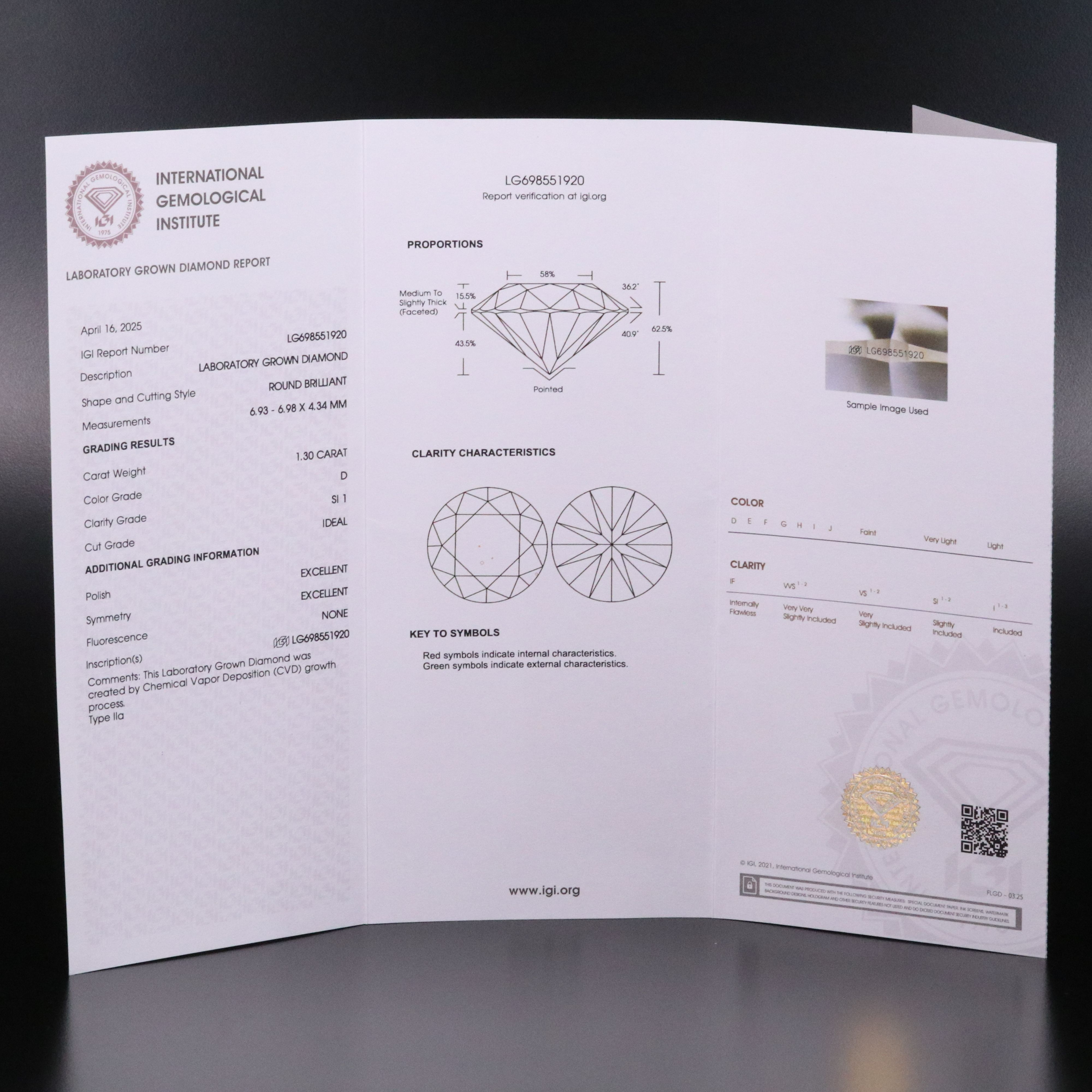Loose 1.30 CT Lab Grown Diamond with IGI Reporto